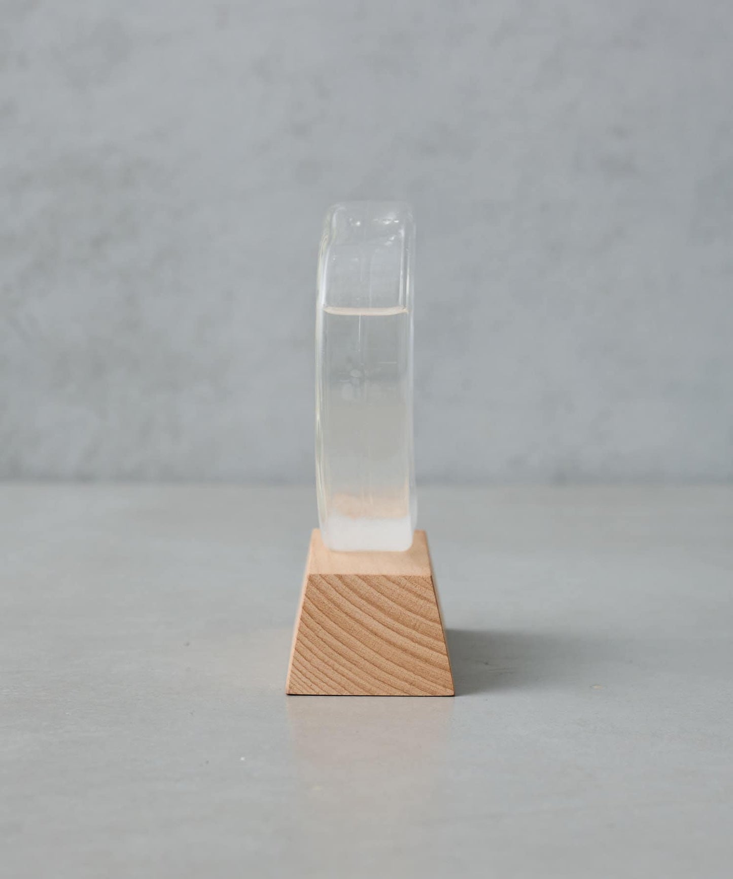 STORM GLASS CLOUD 暴風玻璃雲/月亮