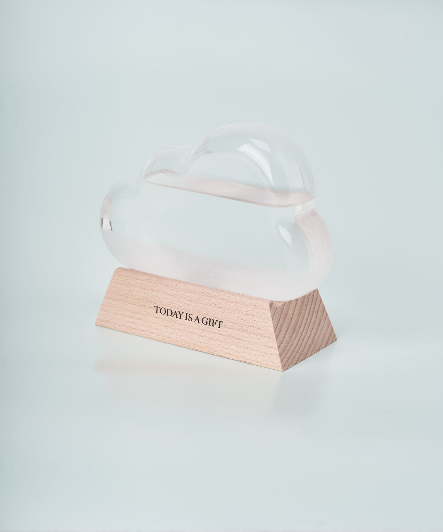 STORM GLASS CLOUD 暴風玻璃雲/月亮