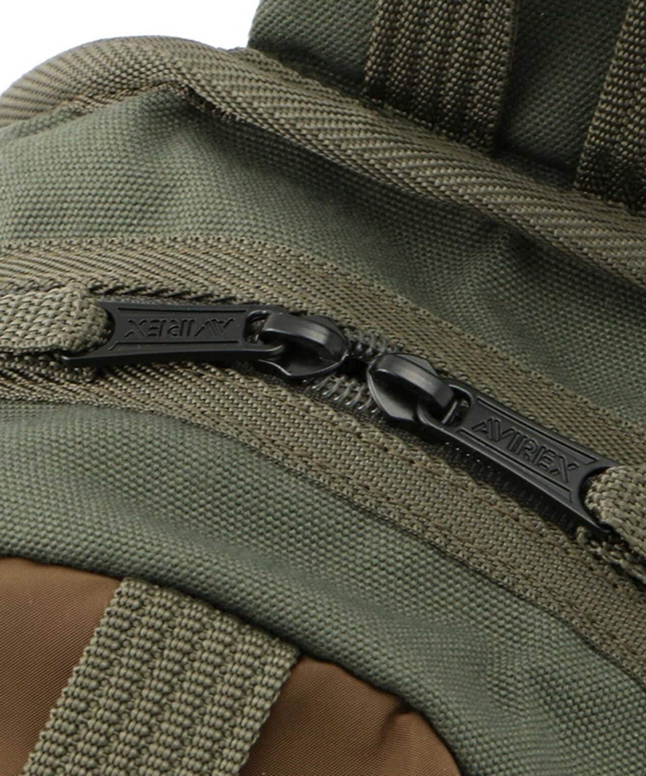 TOMCAT 3 ONE-SHOULDER BAG/トムキャット 3 ワンショルダーバッグ 漢譯:TOMCAT 3 單肩包