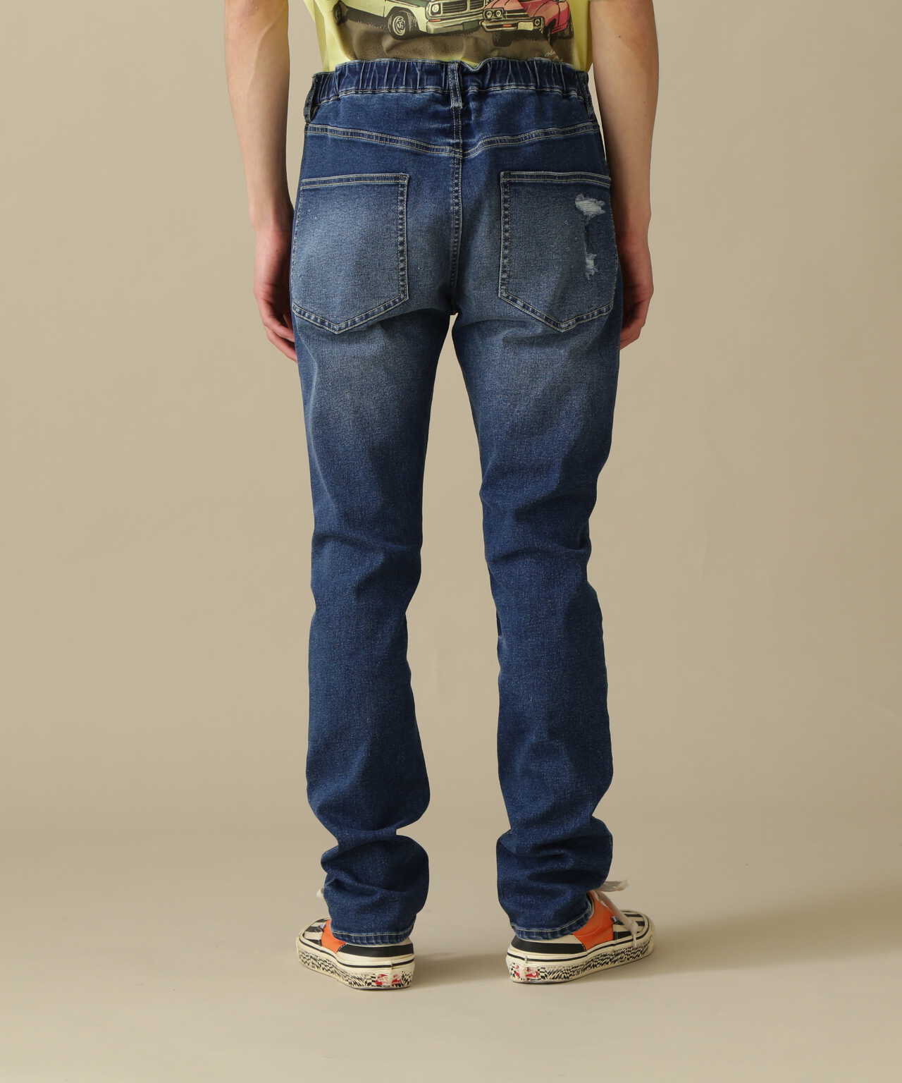 EASY SKINNY JEANS / 易穿修身牛仔褲