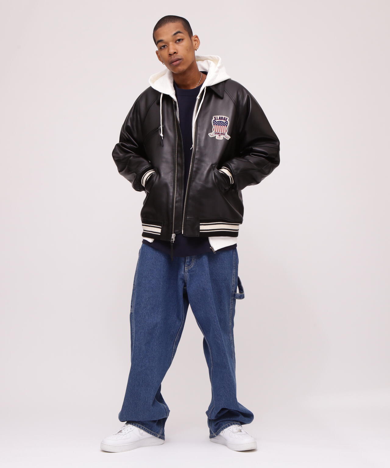 《AVIREX × XLARGE》SIGNATURE VARSITY JACKET / 簽名款棒球夾克