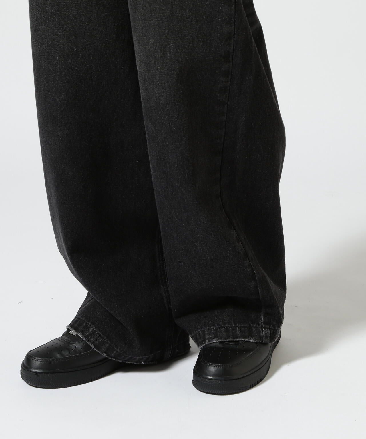 WHITELAND/白地/WIDE DENIM/寬鬆牛仔褲