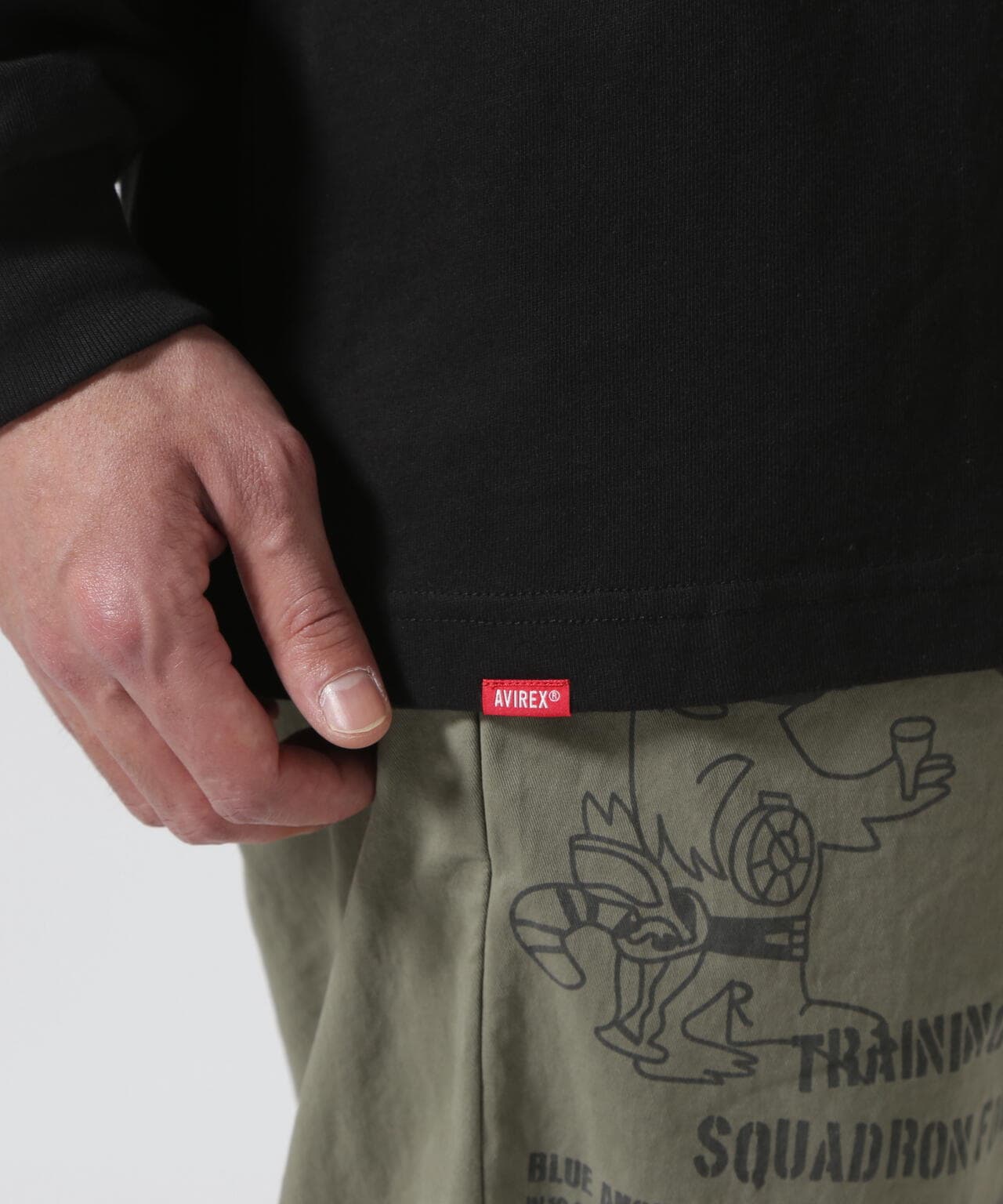 《直營店限定》DOLLARS DESIGN 長袖T恤 / AVIREX