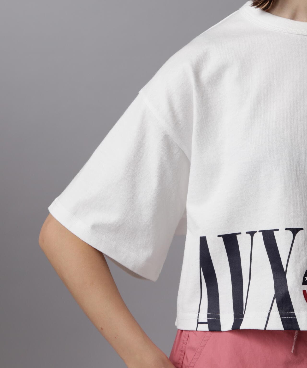 HEM LOGO PRINT T-SHIRT/拼接標誌印花T恤