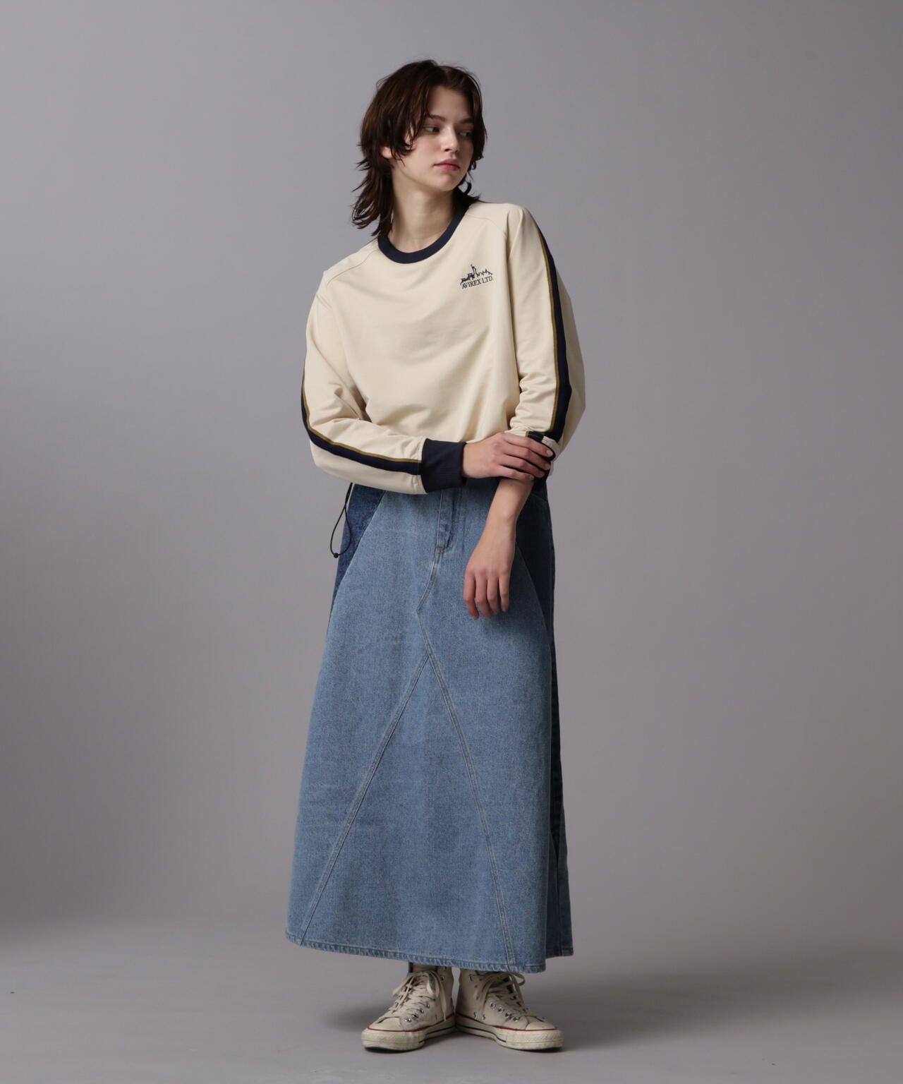 《&DEPOT限定》TRACK PULL OVER TOPS/運動風拉鍊套頭衫
