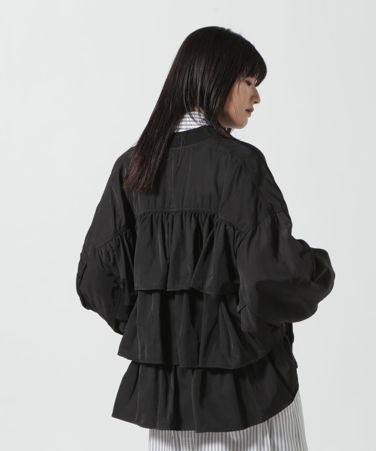 Risley(リズレー) 背部荷葉邊MA-1