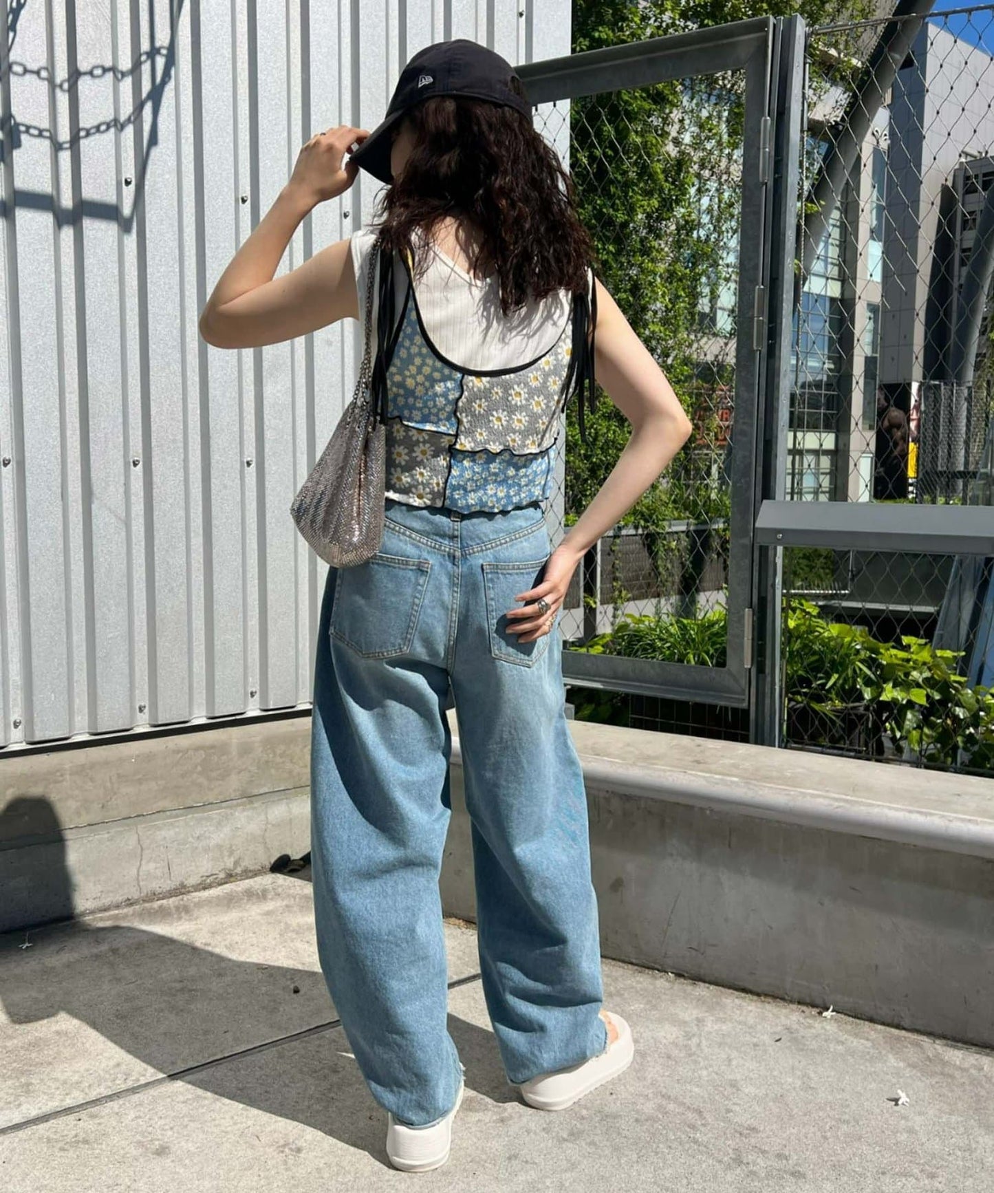 【HELLO.SANFRANCISCO】花朵拼接背心吊帶