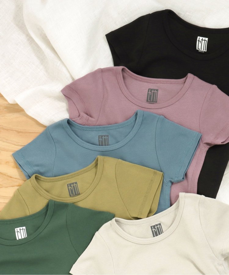 多色內搭T恤