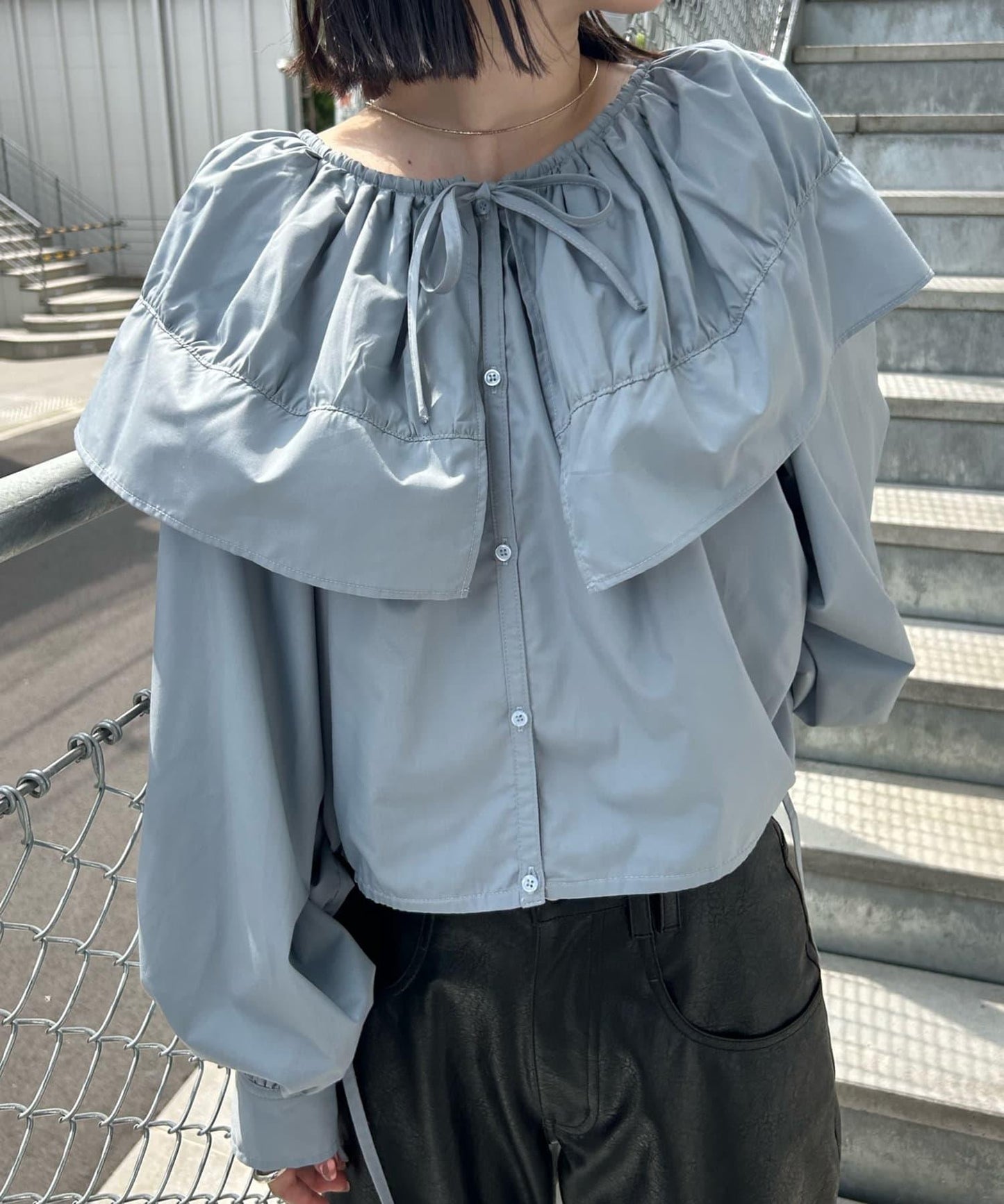 【3色展開】中長款領口襯衫