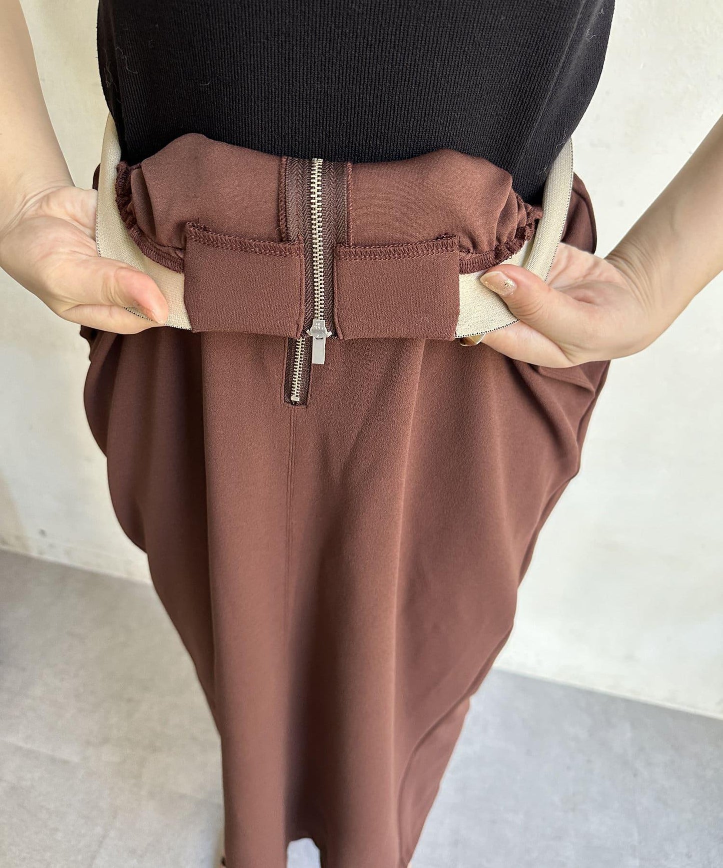 【限定】設計腰帶緊身裙