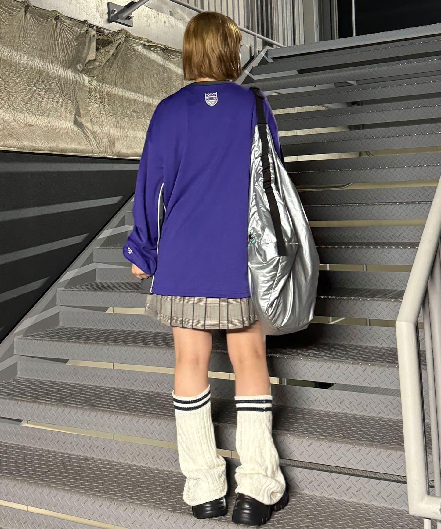 【NBA/全國籃球協會】聯名水絨絨標誌套頭衫