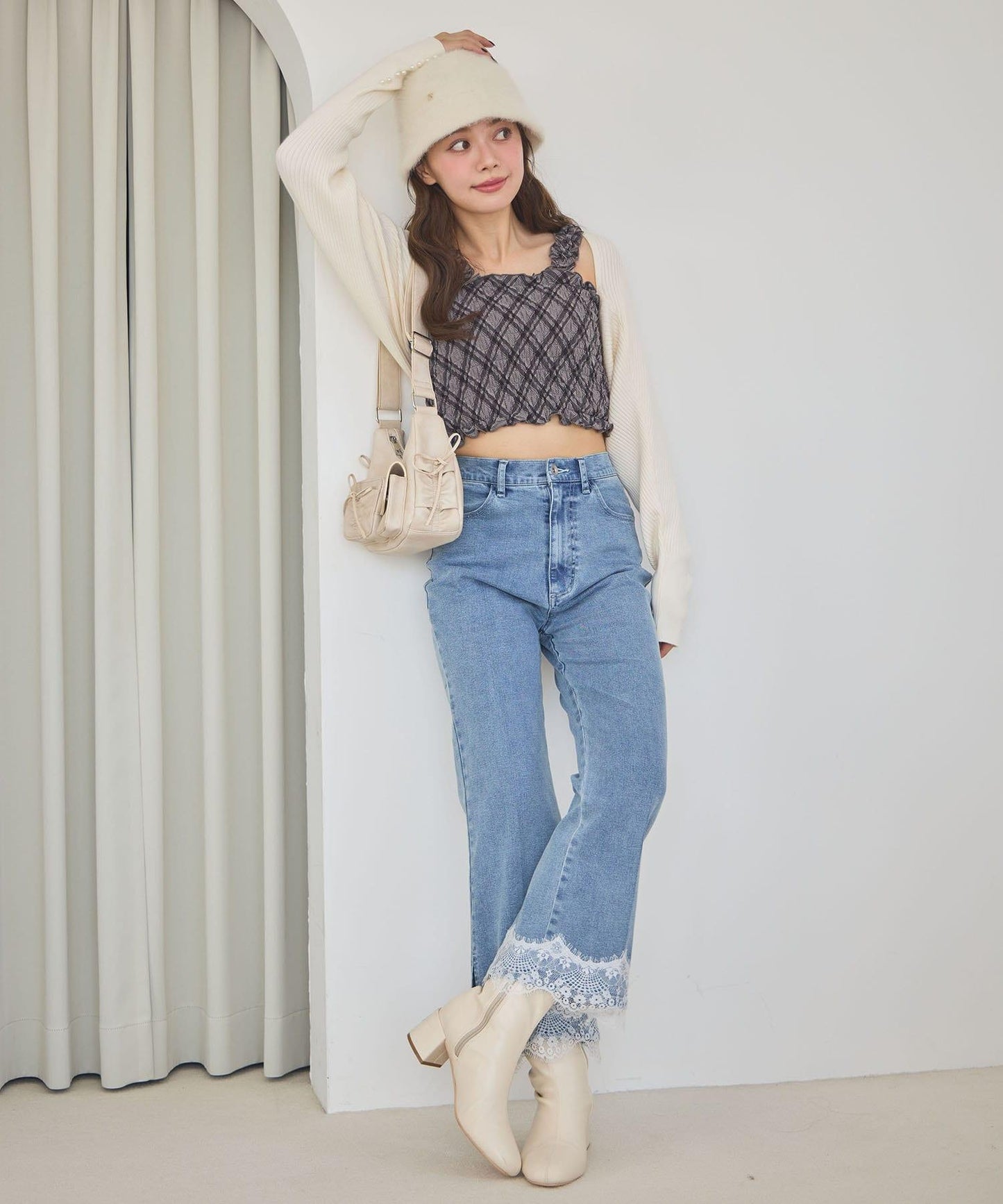 【S・M尺碼展開】下襬蕾絲牛仔褲