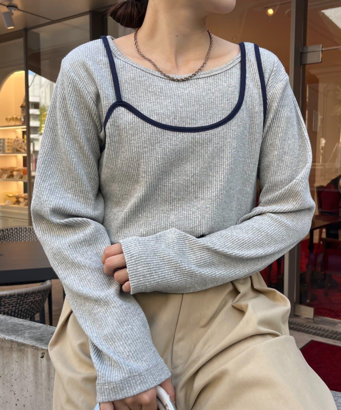 條紋不對稱吊帶疊穿上衣