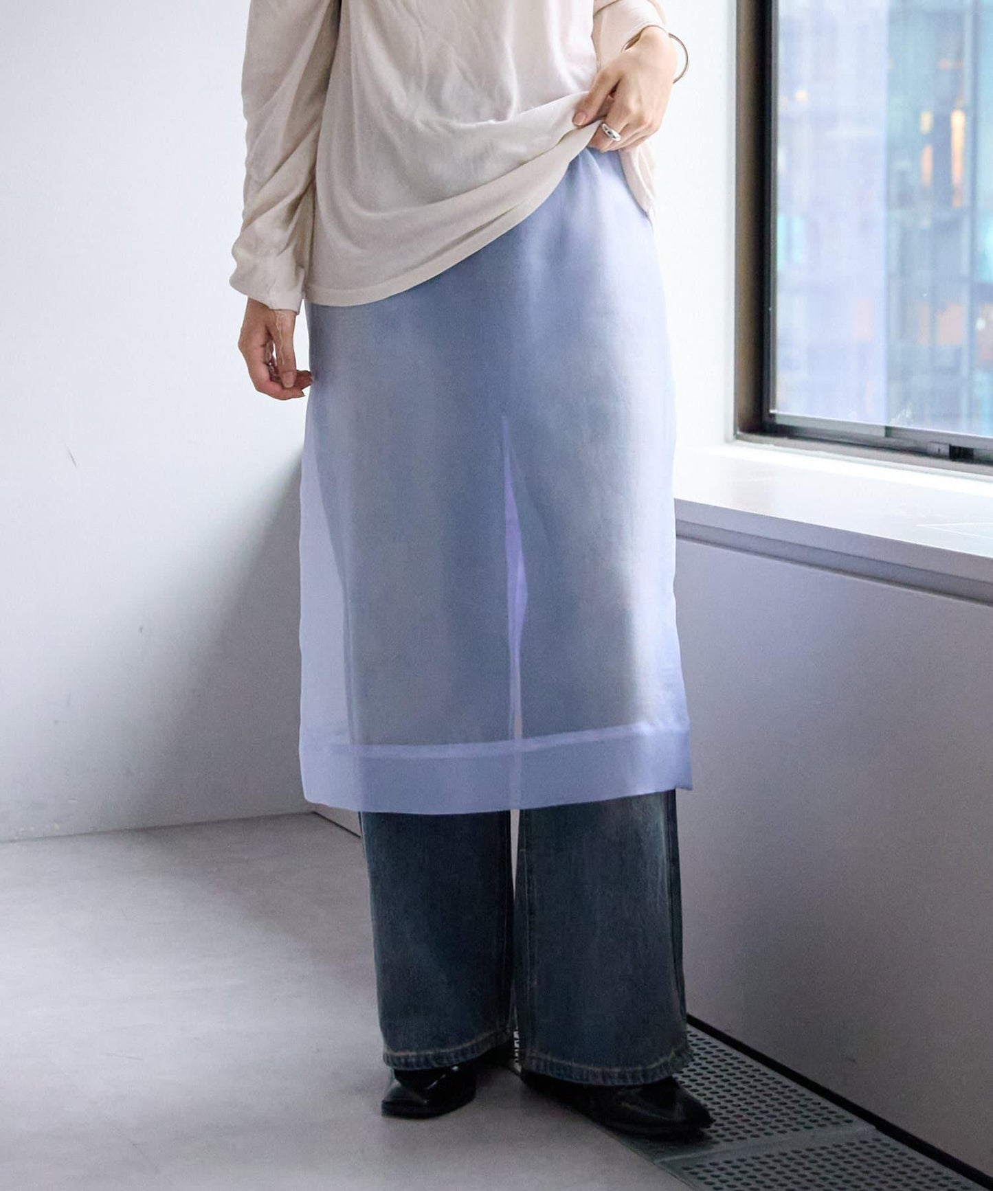 彩色卷邊裙