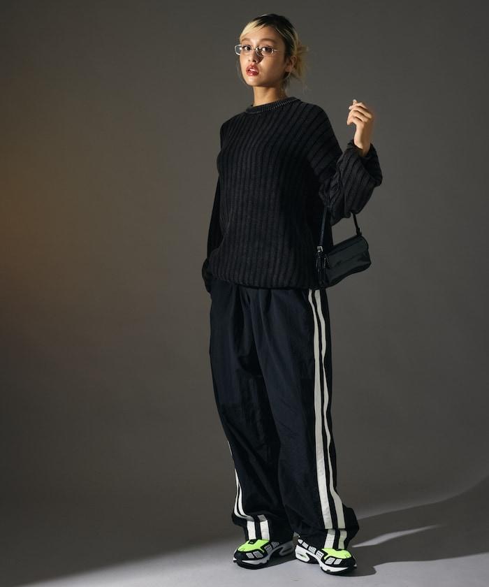 MR HEARTS 先生之心 WIDE RIB CREW NECK KNIT