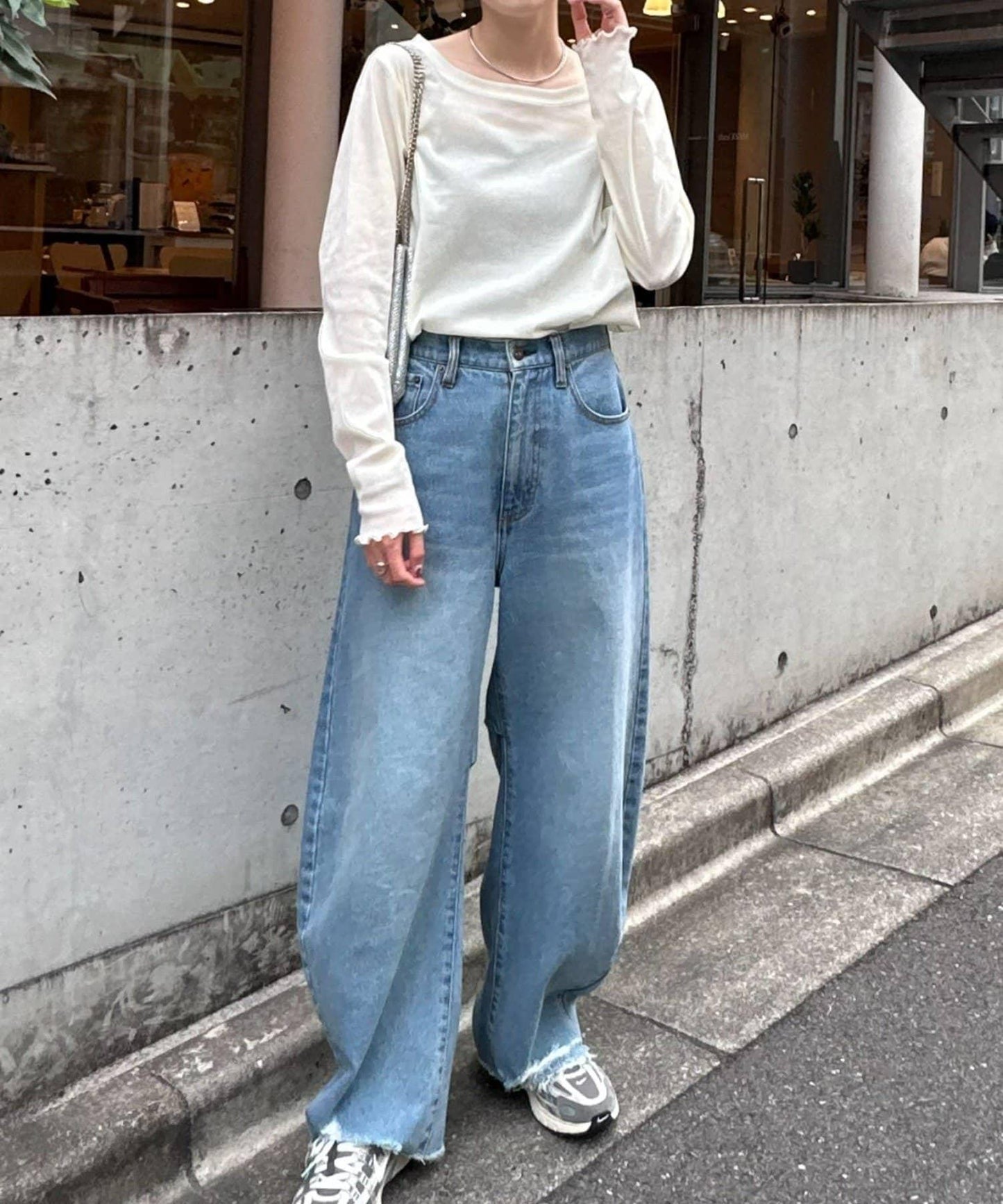 【人氣單品再次加販決定!!】透明絨面細肩露臍上衣