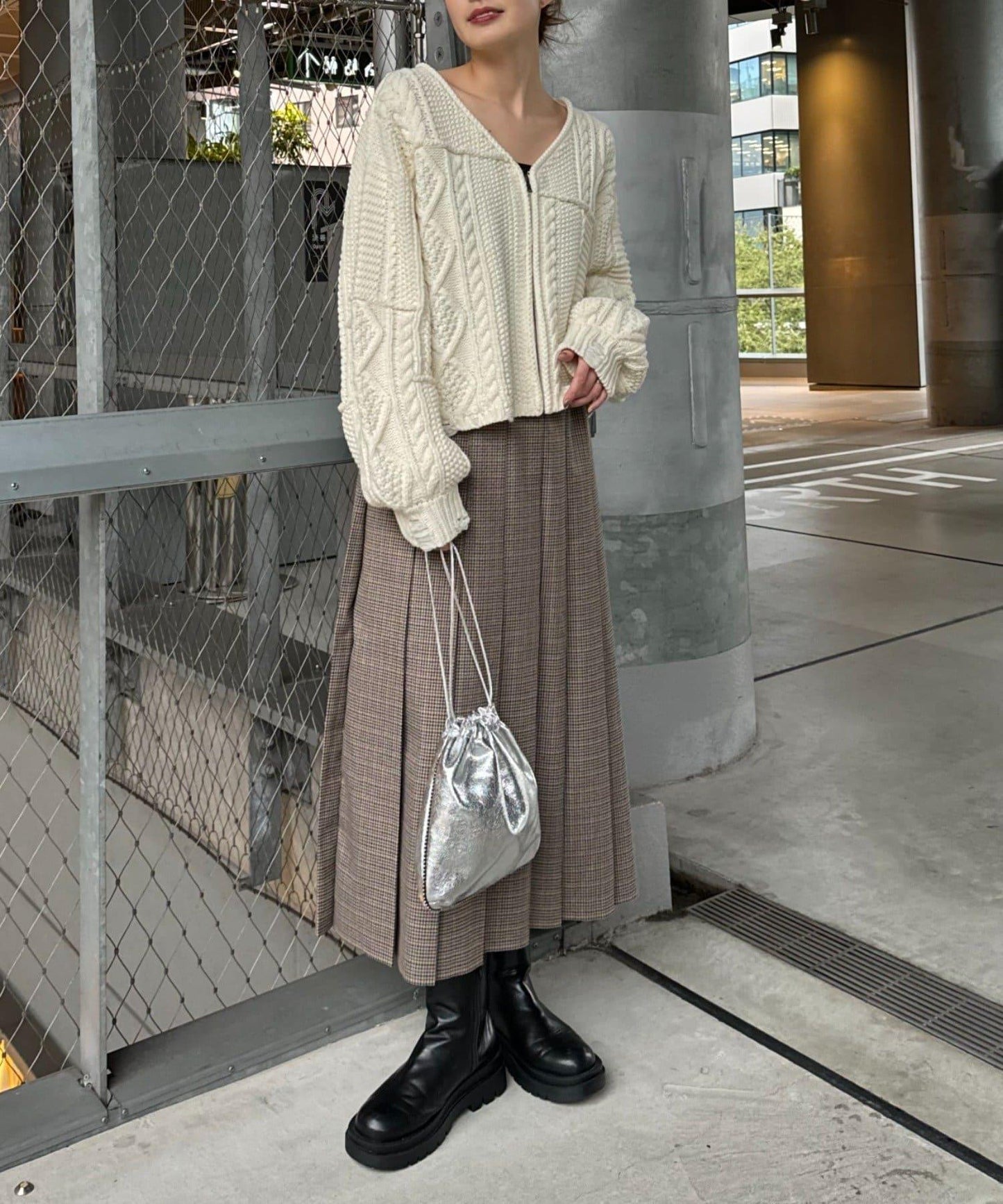 清爽感檢查褶皺設計休閒裙