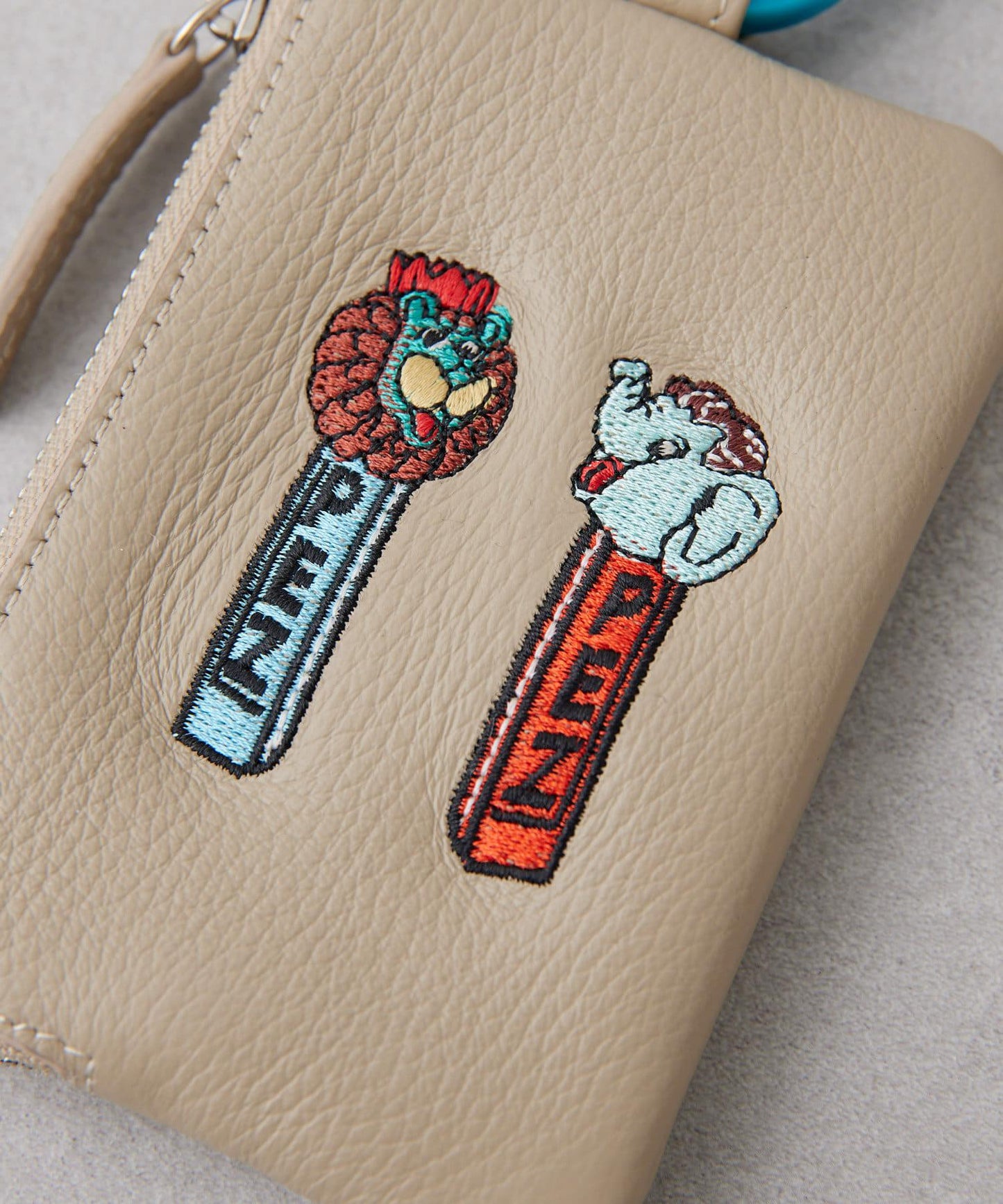 【PEZ × ear】《牛皮》帶卡扣的鑰匙卡包