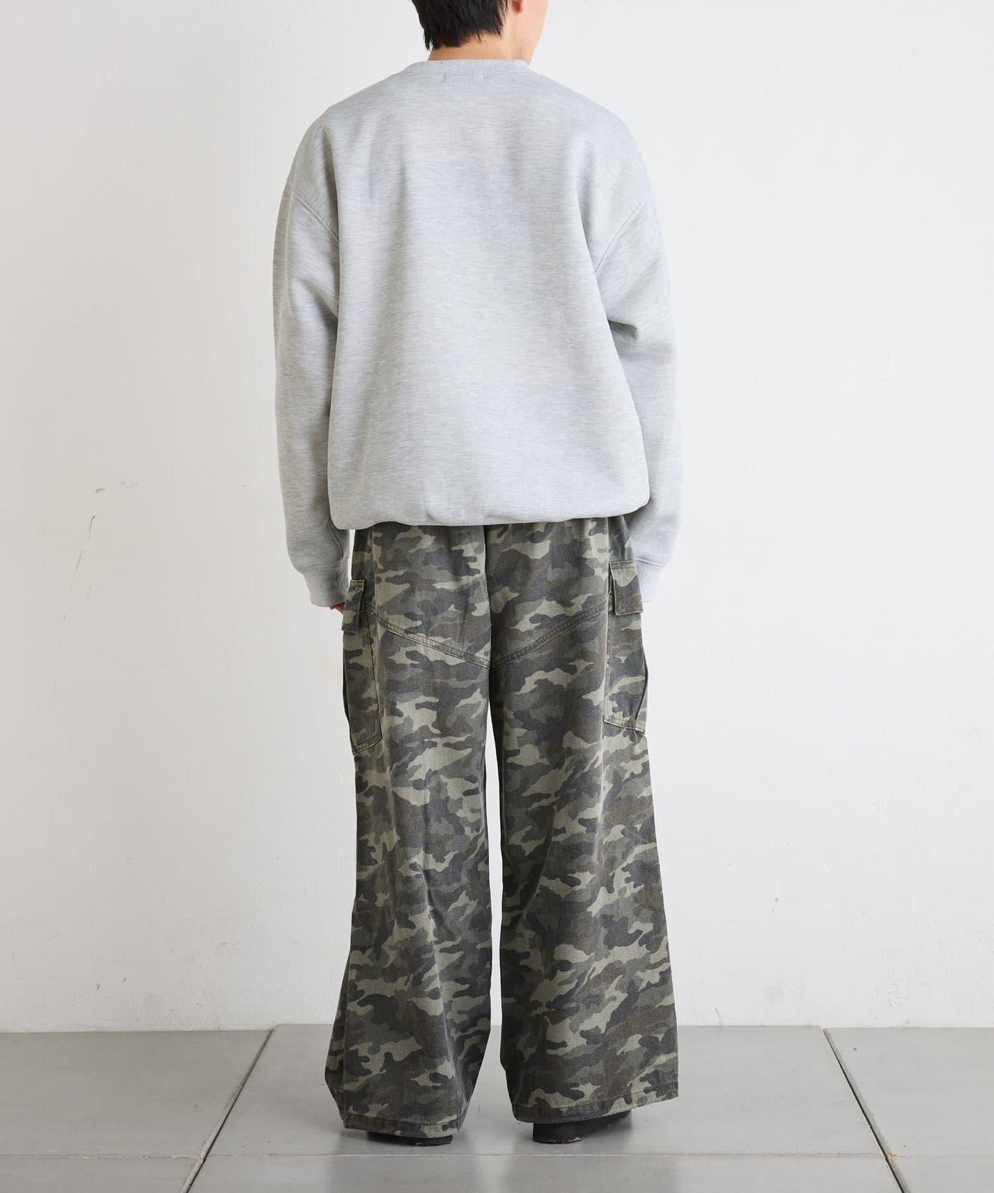 褶皺寬鬆多口袋工裝褲