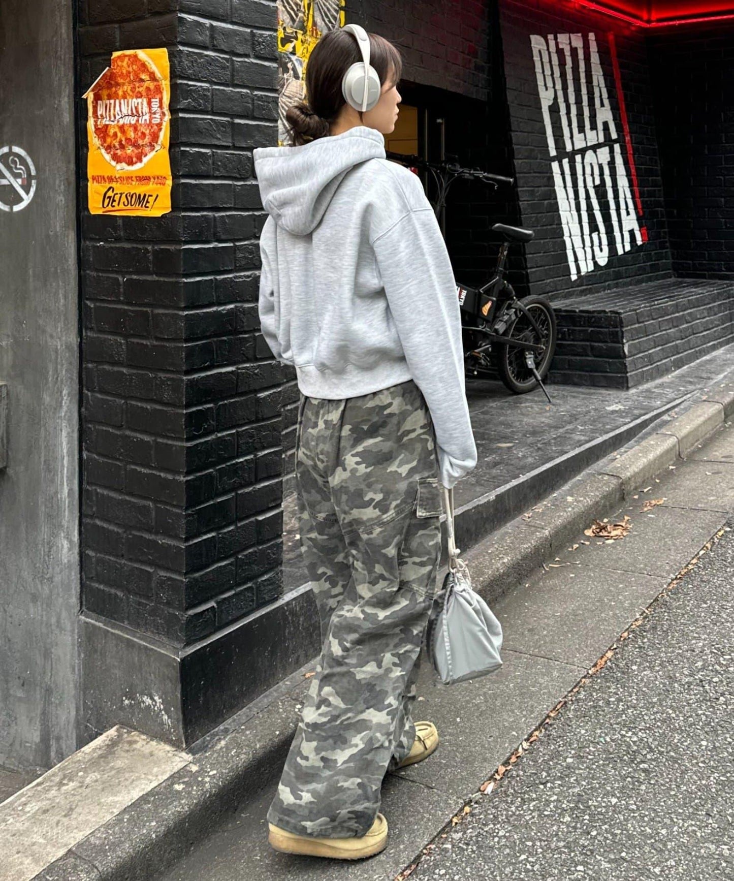 褶皺寬鬆多口袋工裝褲