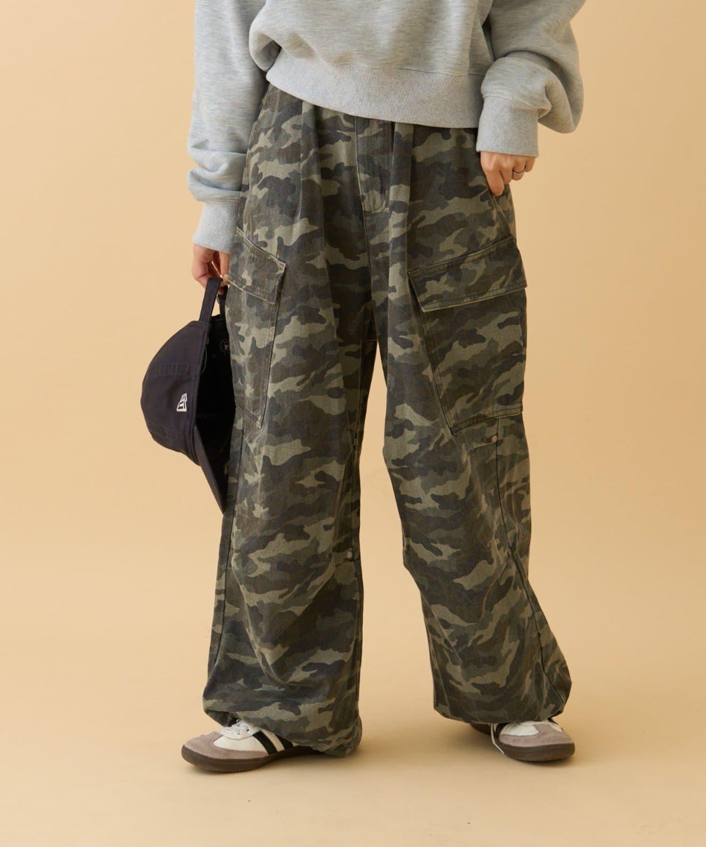 褶皺寬鬆多口袋工裝褲