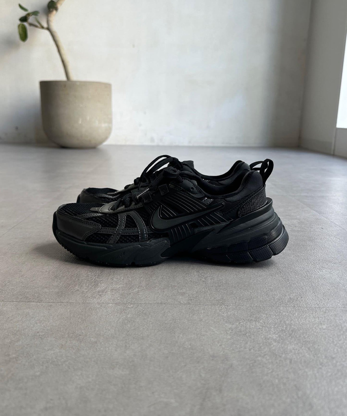 【耐克/NIKE】耐克 V2K 跑步鞋
