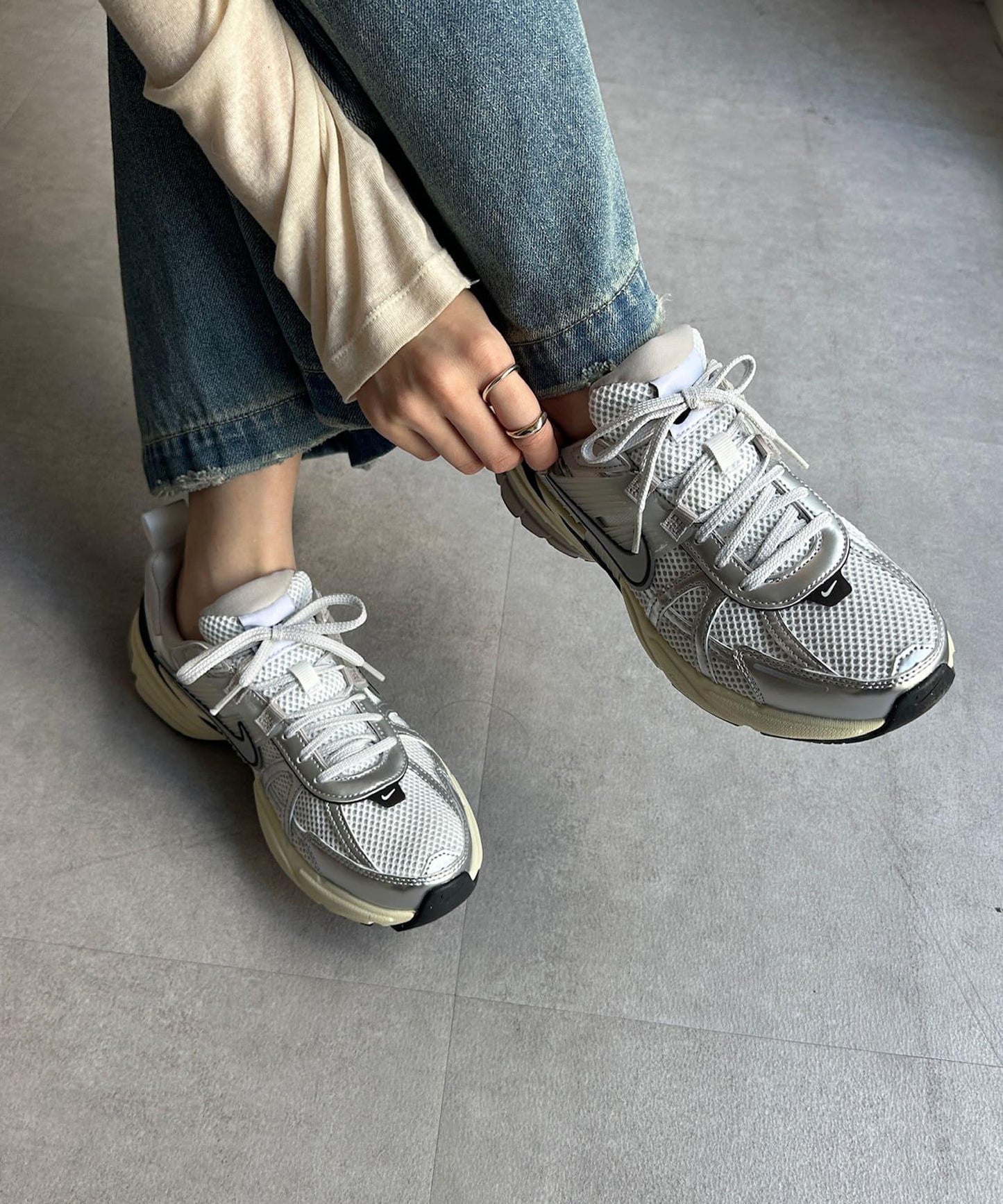 【耐克/NIKE】耐克 V2K 跑步鞋