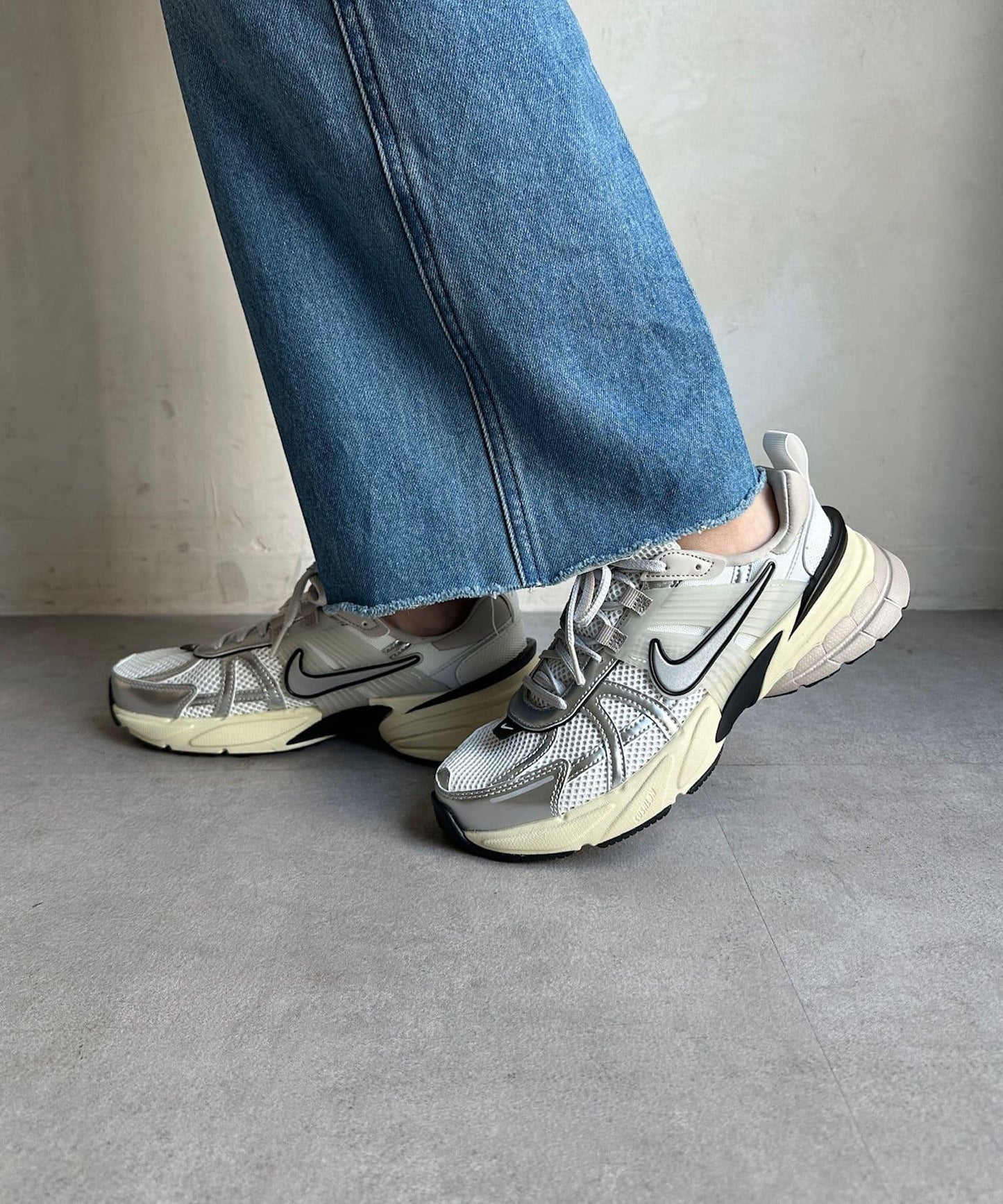 【耐克/NIKE】耐克 V2K 跑步鞋