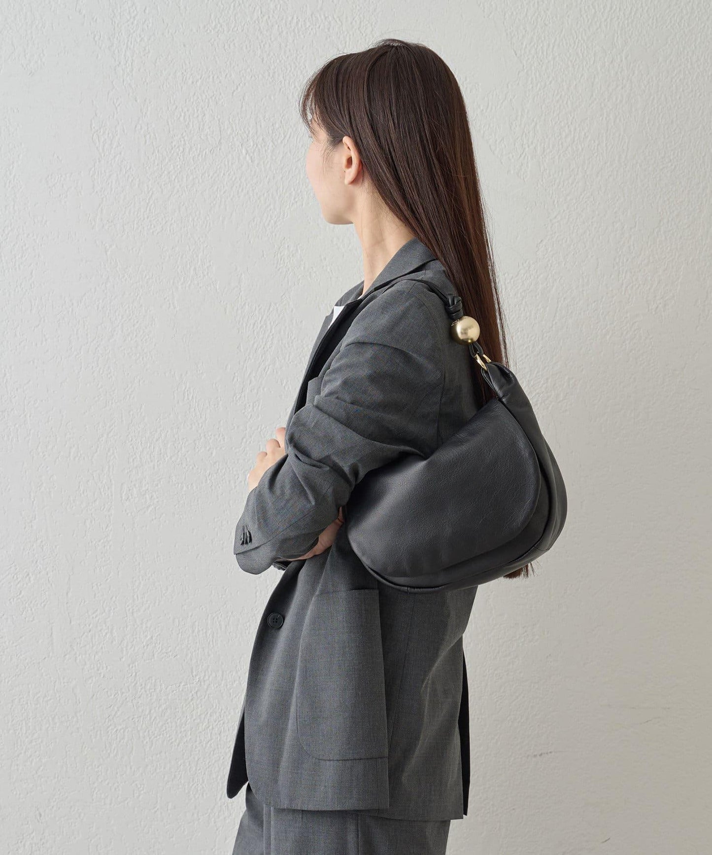 12/12 18:00開始【russet× BEARDSLEY】2way翻蓋肩揹包