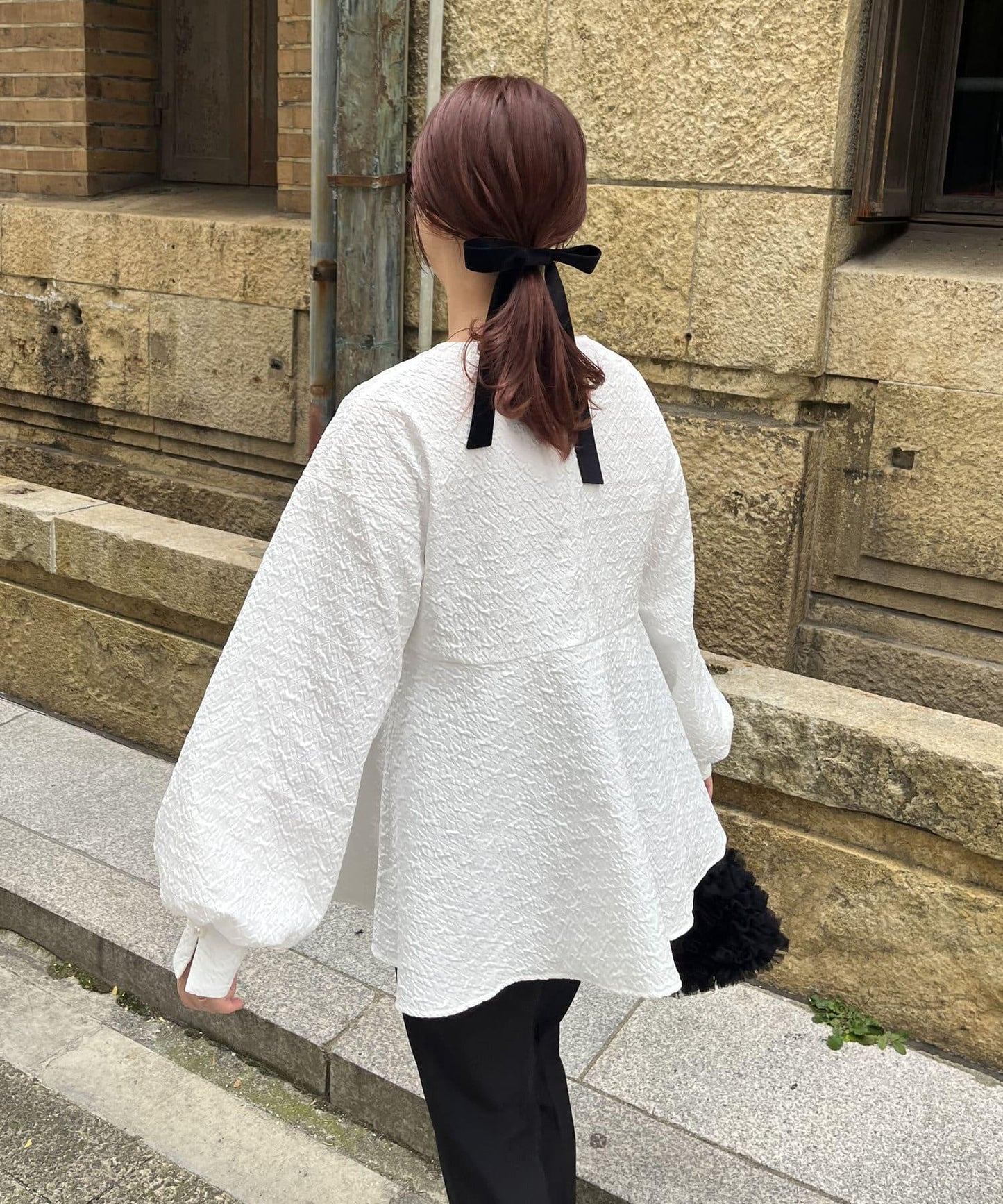 【媽媽監修!禮服單品】氣球袖提花荷葉邊上衣