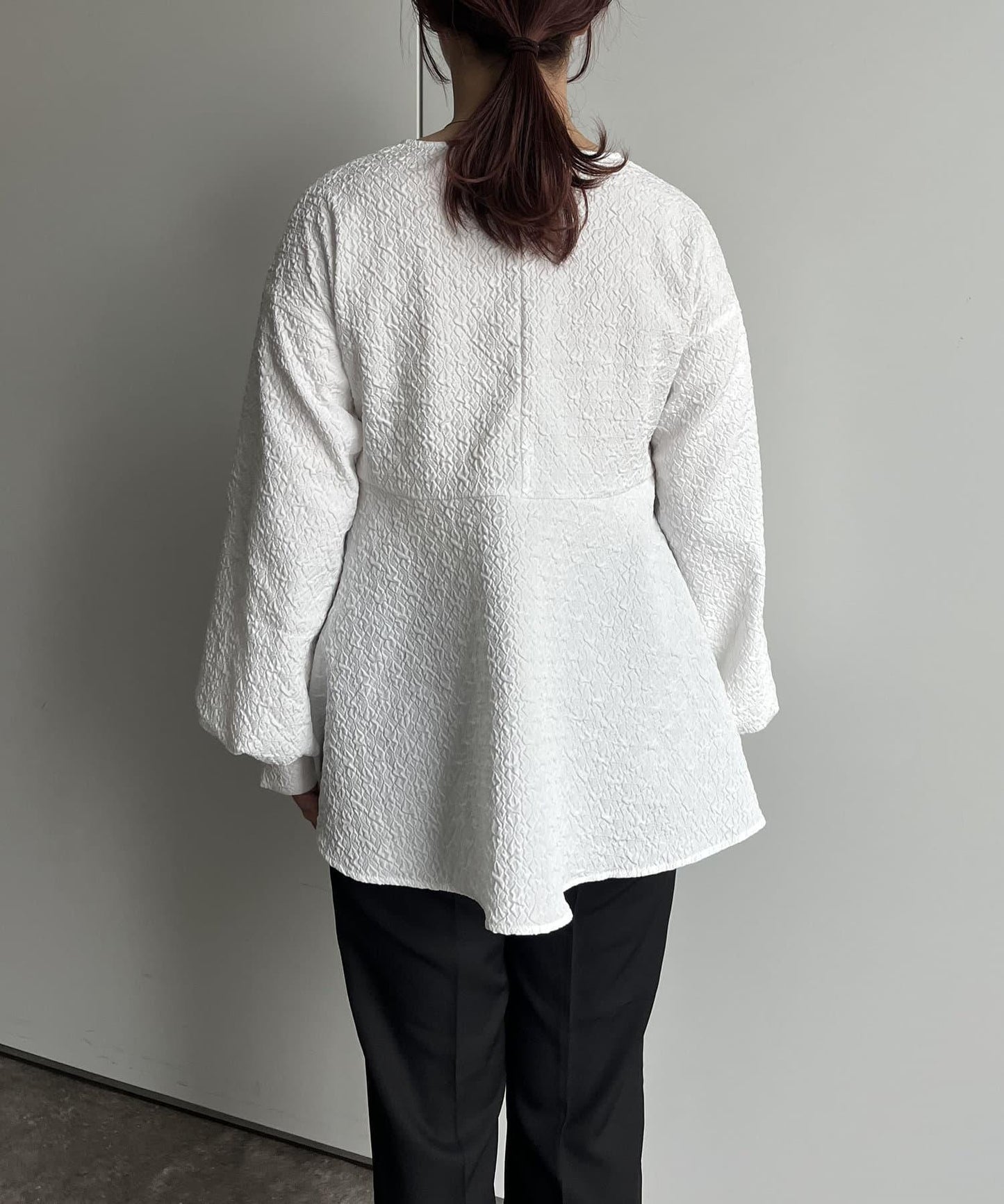 【媽媽監修!禮服單品】氣球袖提花荷葉邊上衣