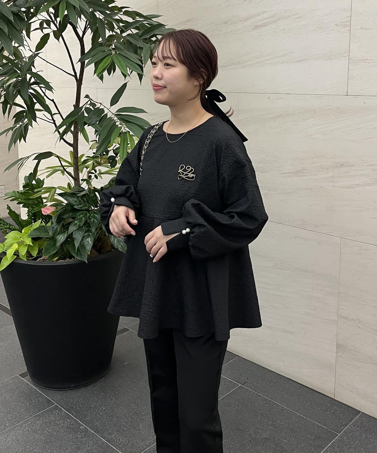 【媽媽監修!禮服單品】氣球袖提花荷葉邊上衣