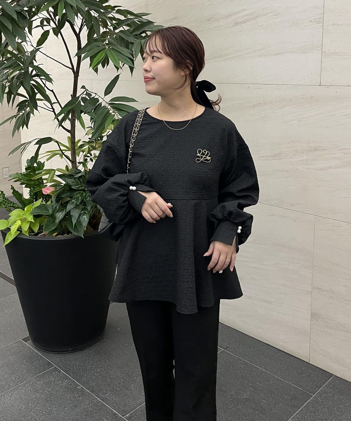 【媽媽監修!禮服單品】氣球袖提花荷葉邊上衣