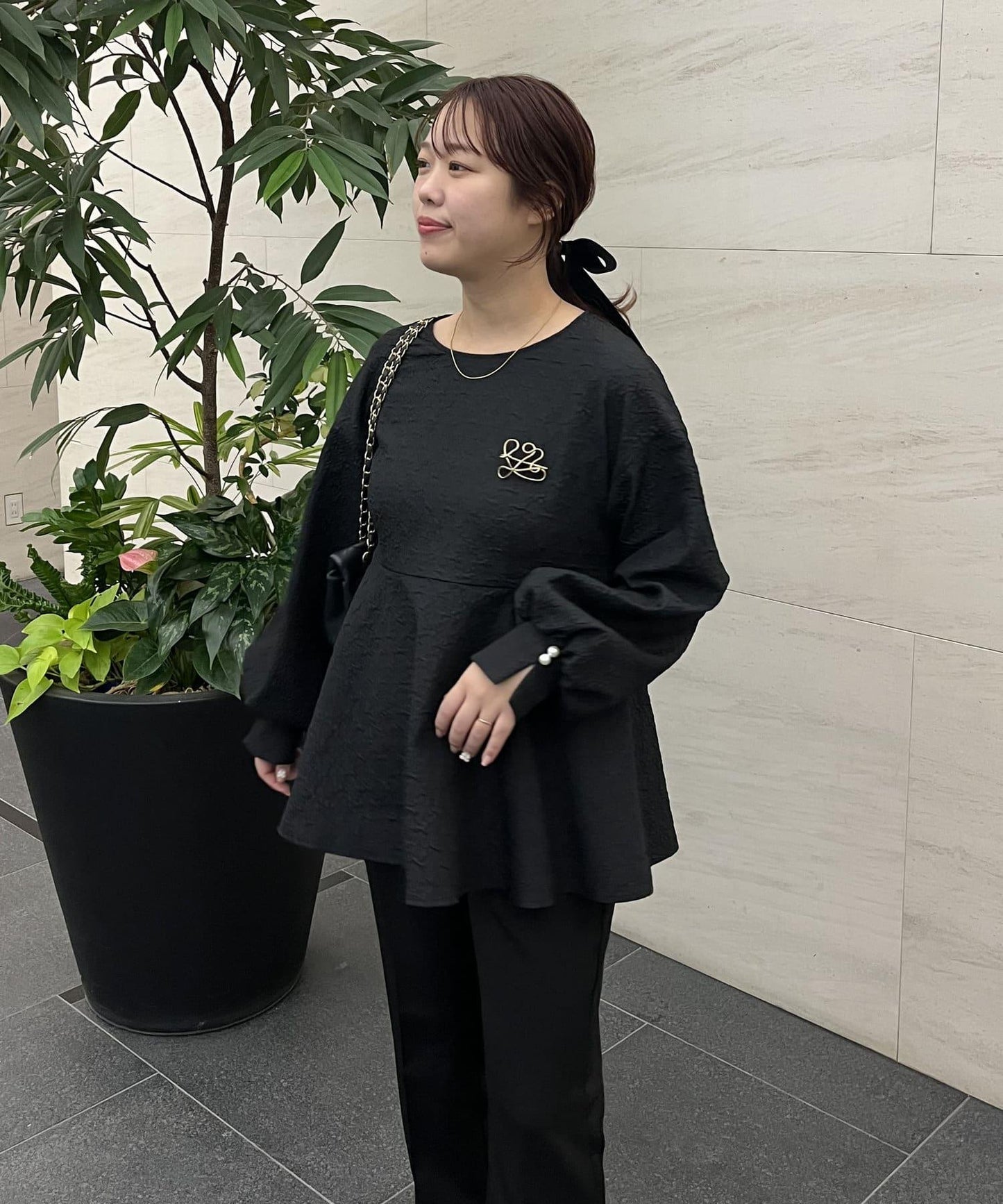 【媽媽監修!禮服單品】氣球袖提花荷葉邊上衣
