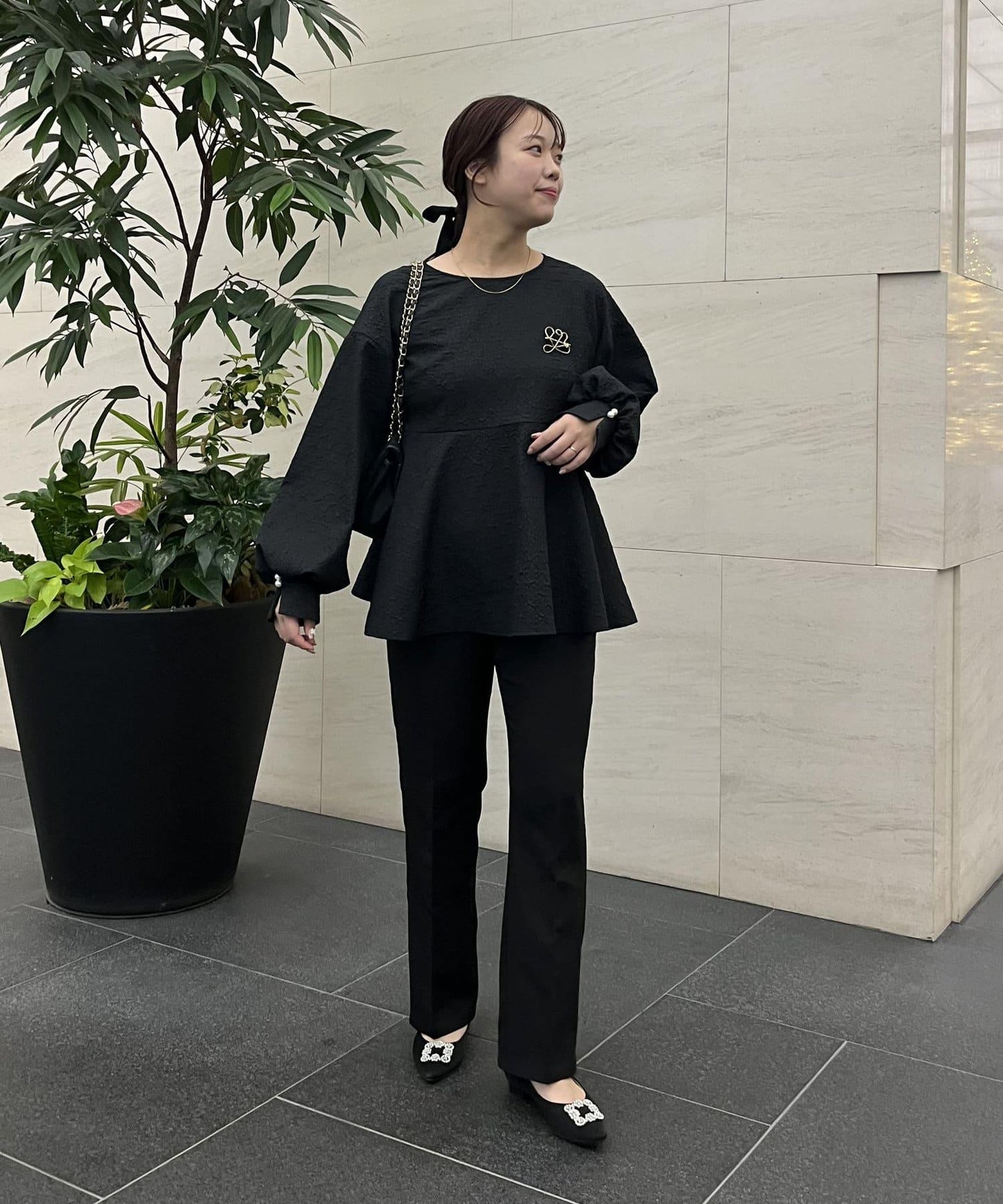 【媽媽監修!禮服單品】氣球袖提花荷葉邊上衣