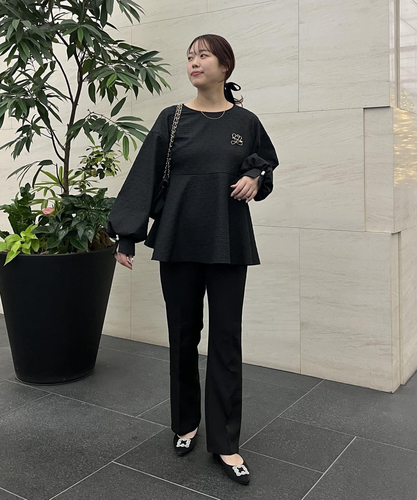 【媽媽監修!禮服單品】氣球袖提花荷葉邊上衣