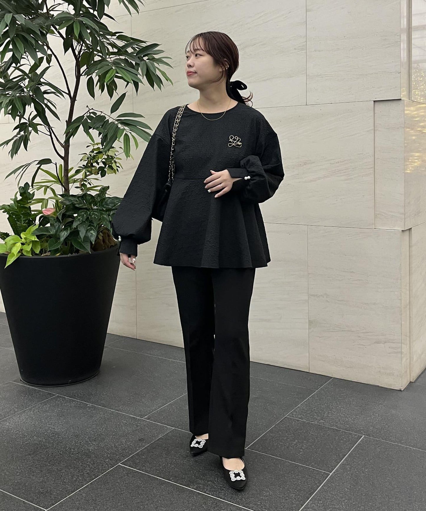 【媽媽監修!禮服單品】氣球袖提花荷葉邊上衣