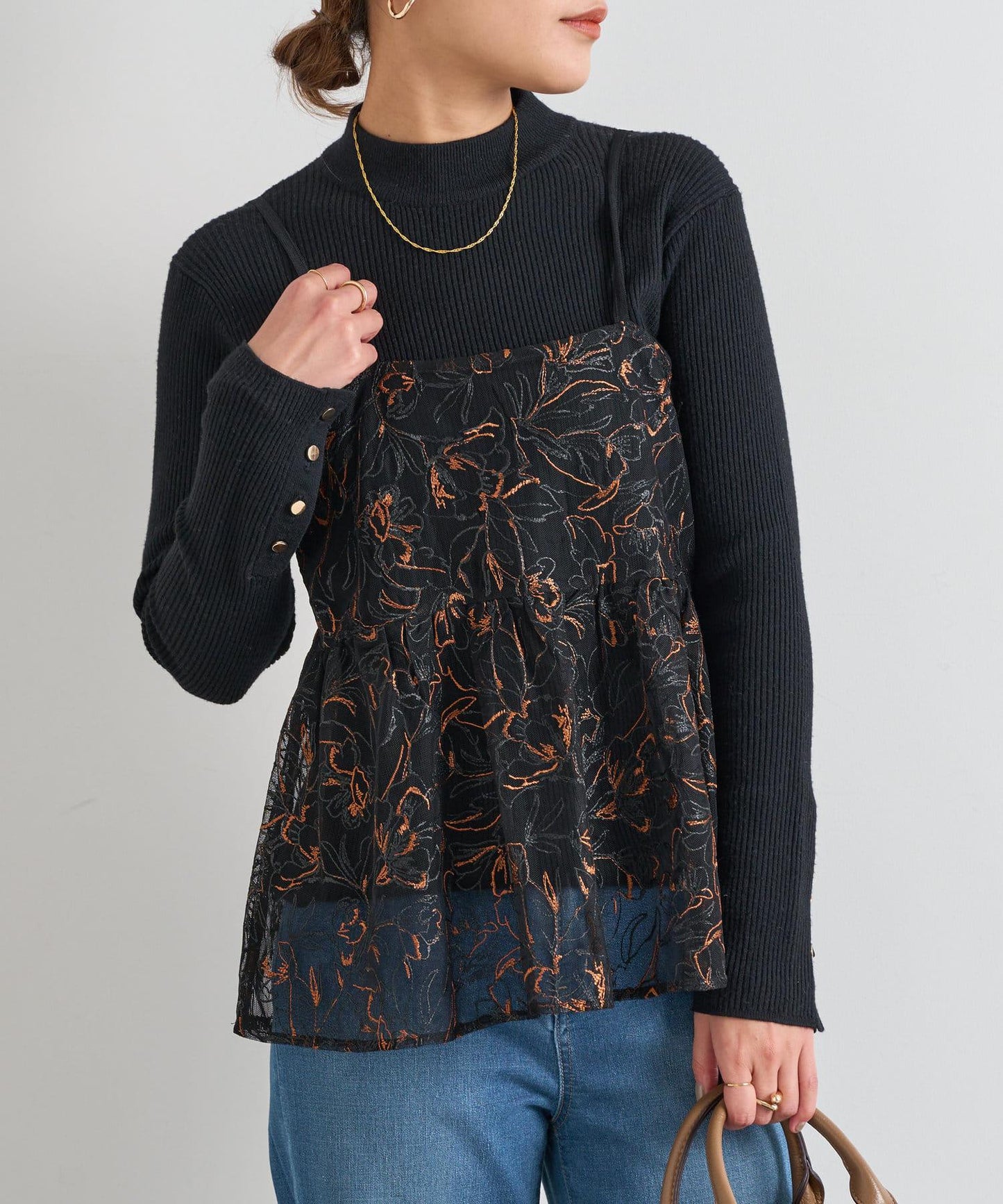 蕾絲刺繡背心
