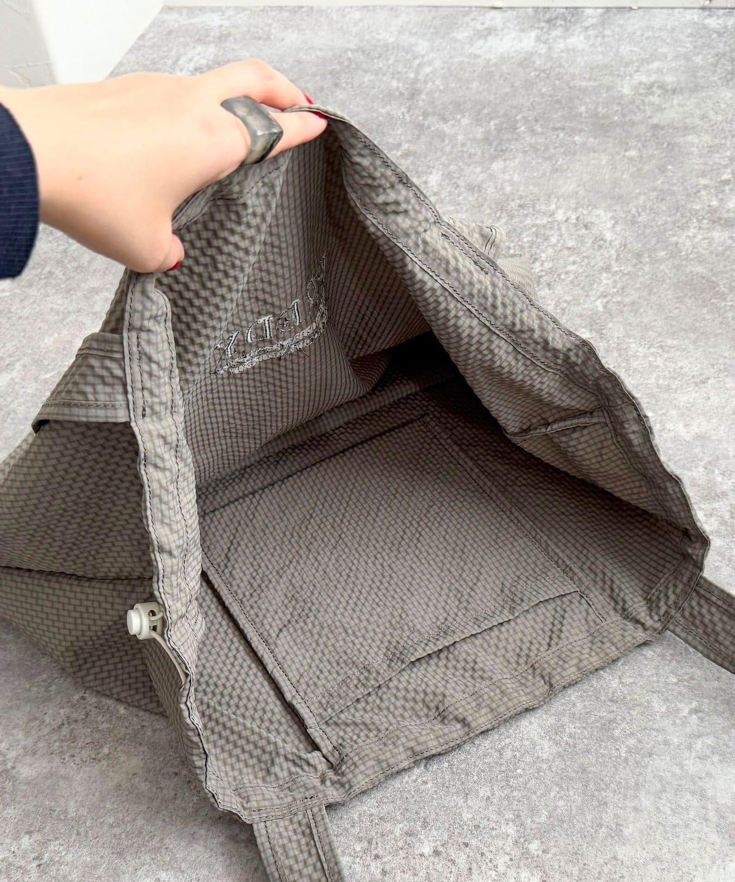 防水足球格子刺繡手提包