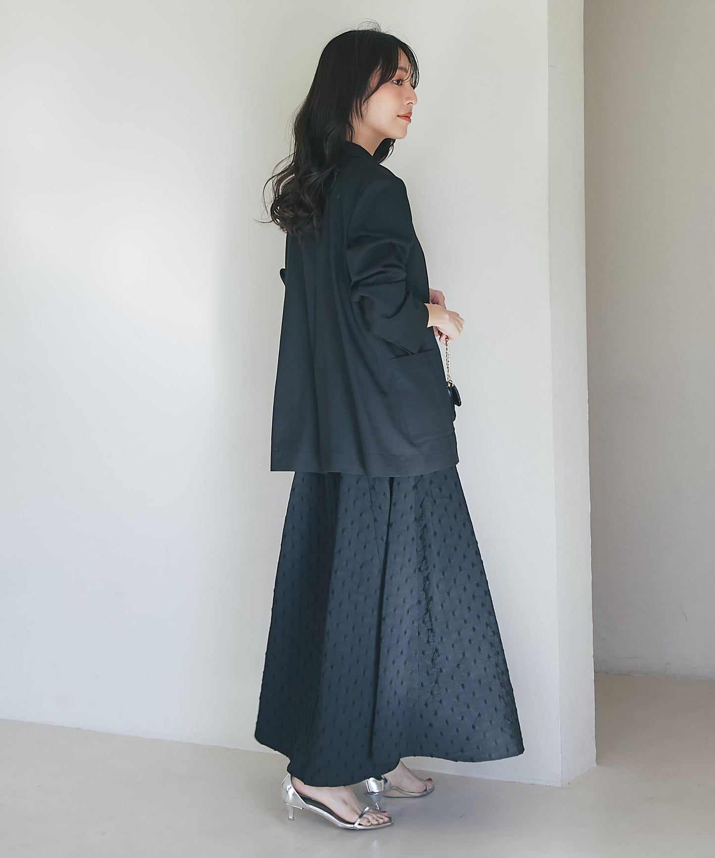 【美型剪裁】亞麻風西裝外套