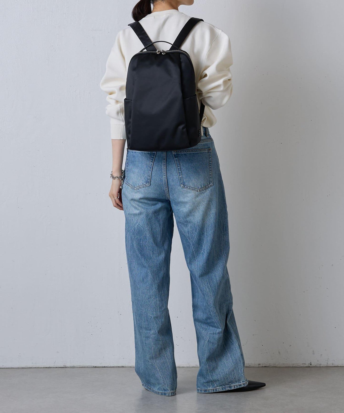 【背面網眼設計】尼龍雙肩揹包