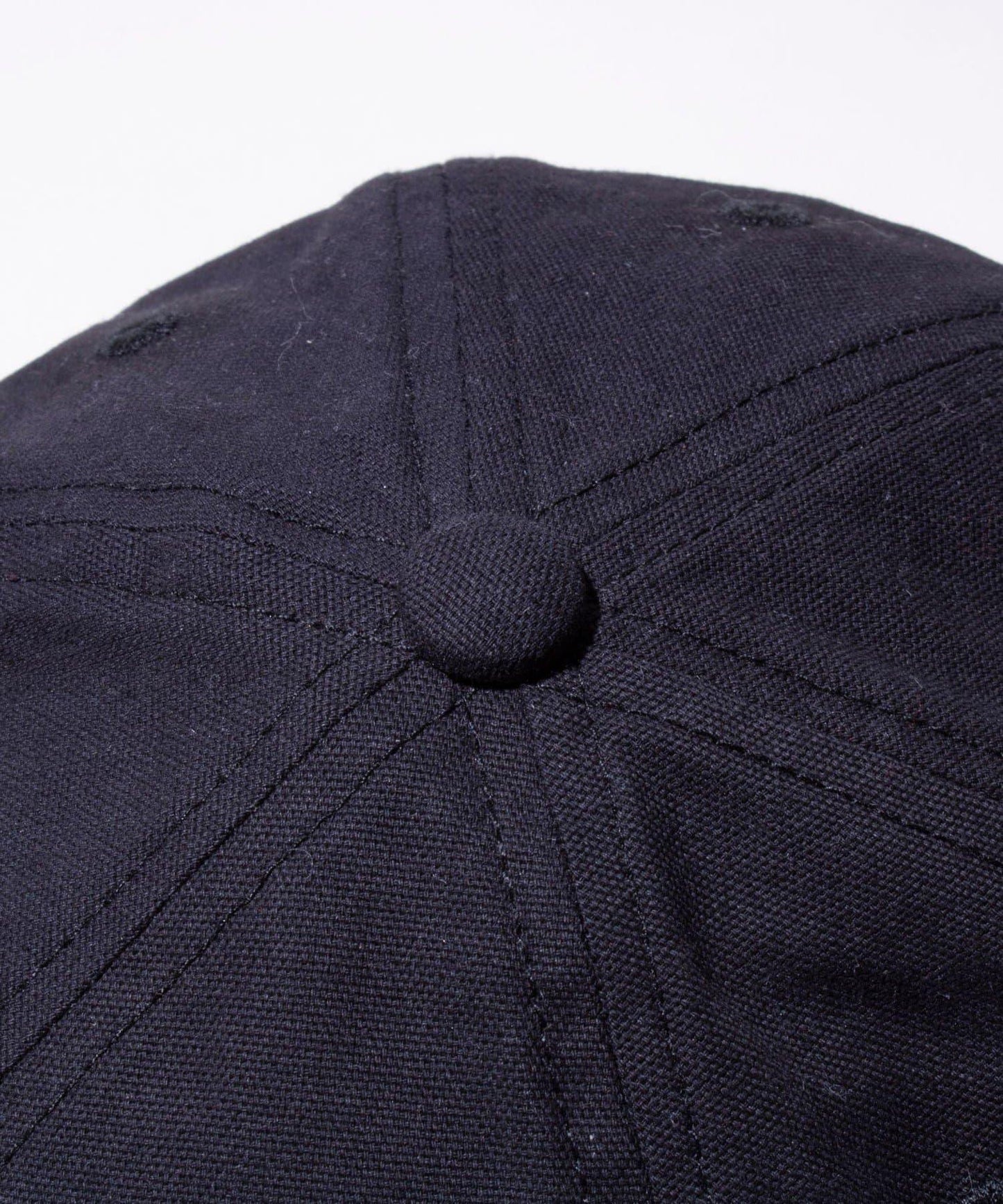 【GLOSTER】狗貓剪影刺繡顏色帽子 CAP