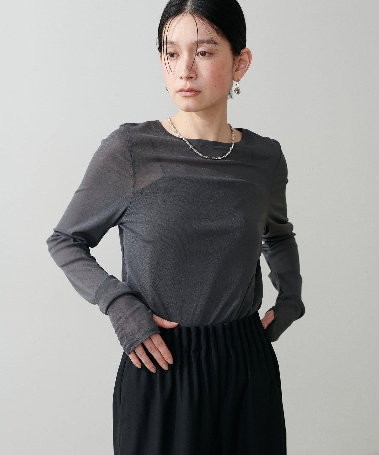 網眼蕾絲上衣