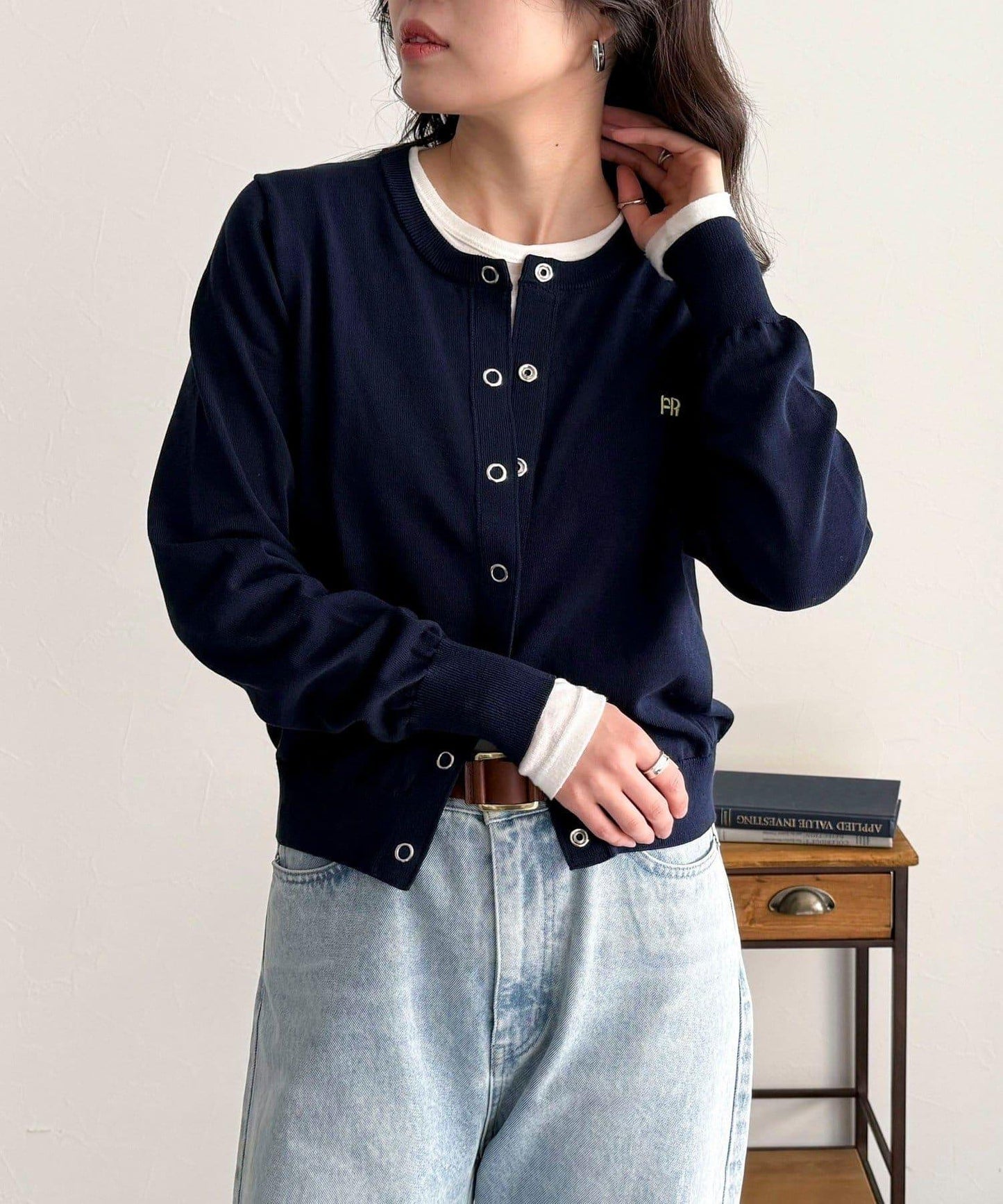 基礎款刺繡開衫衫