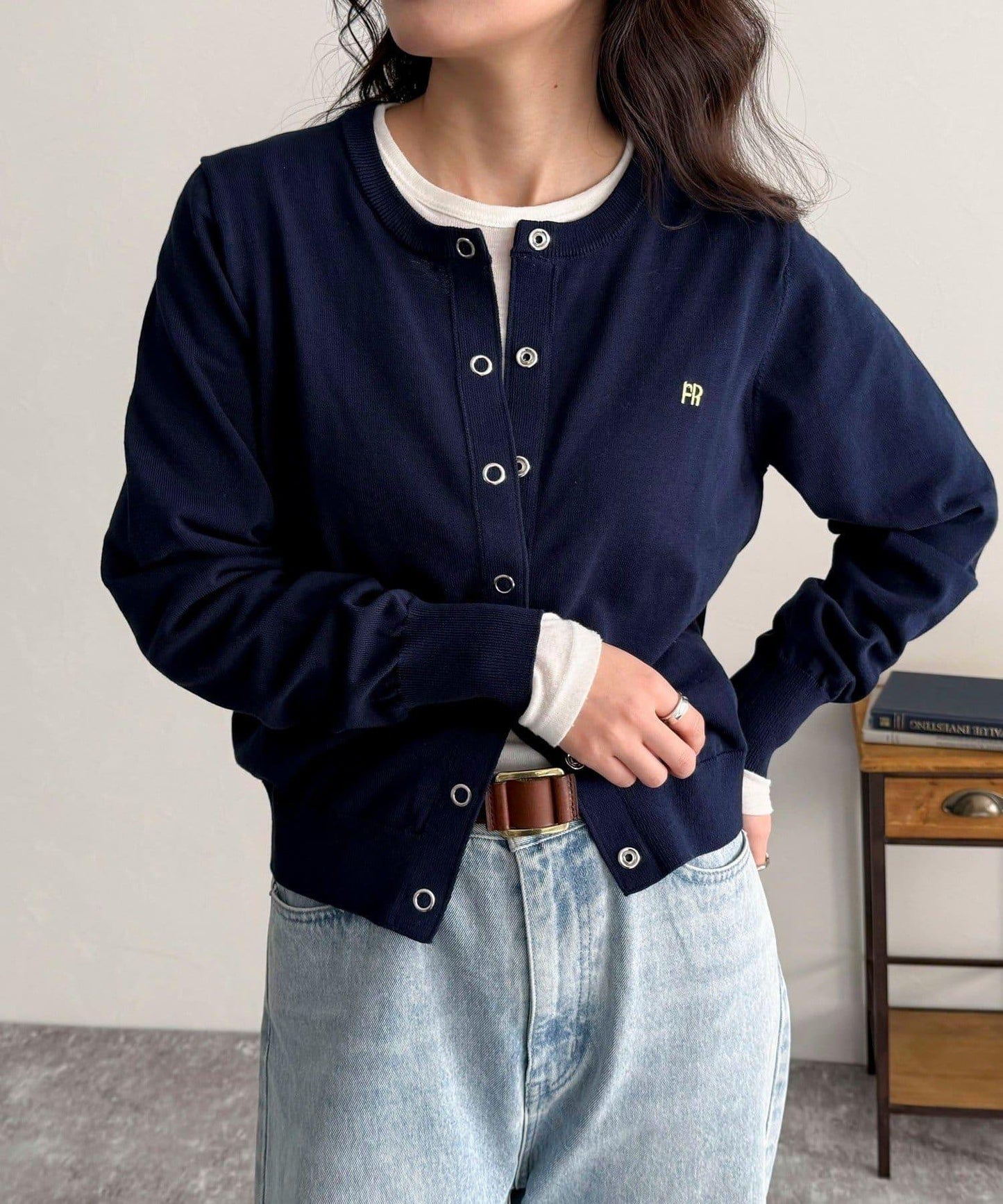 基礎款刺繡開衫衫