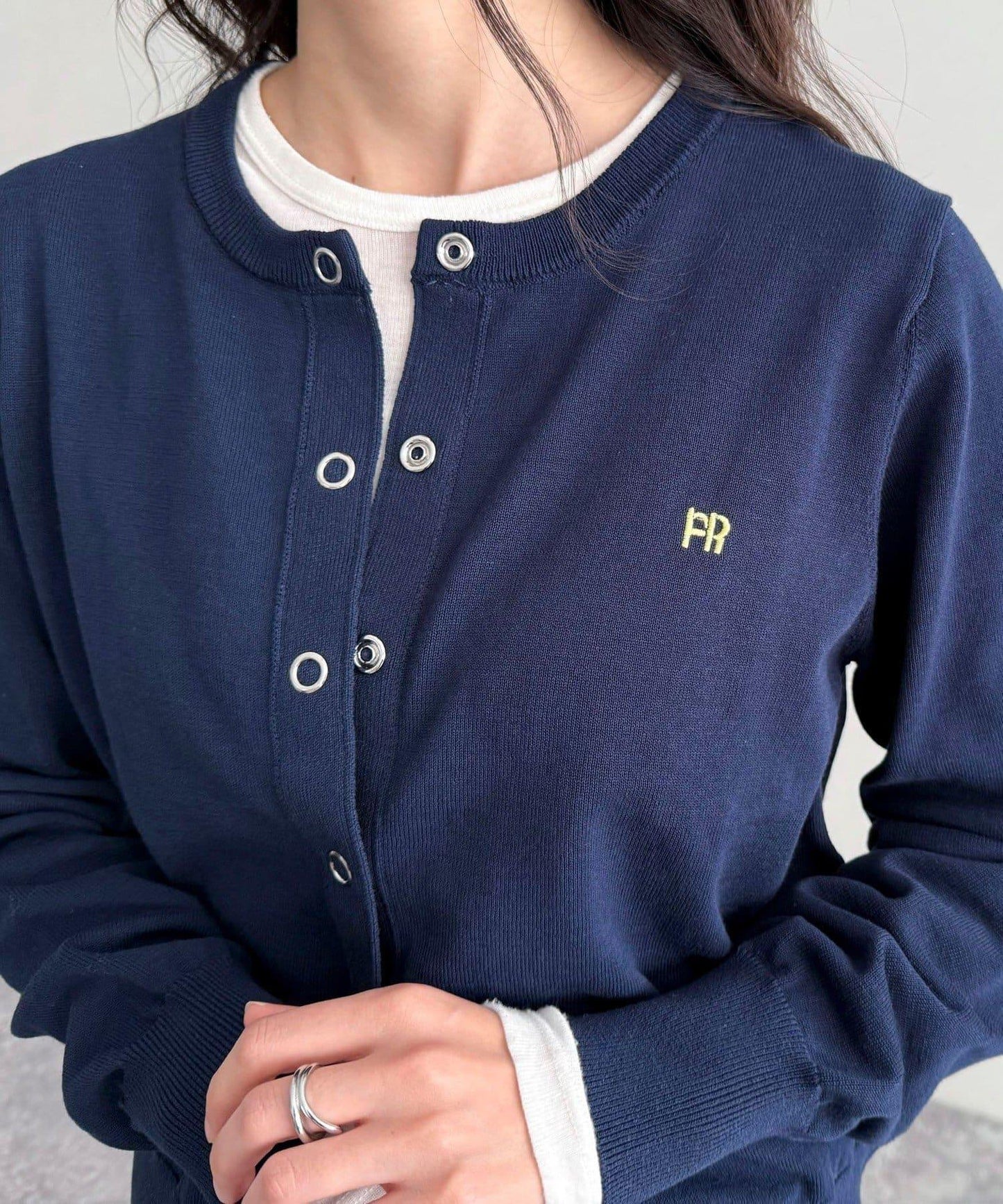 基礎款刺繡開衫衫