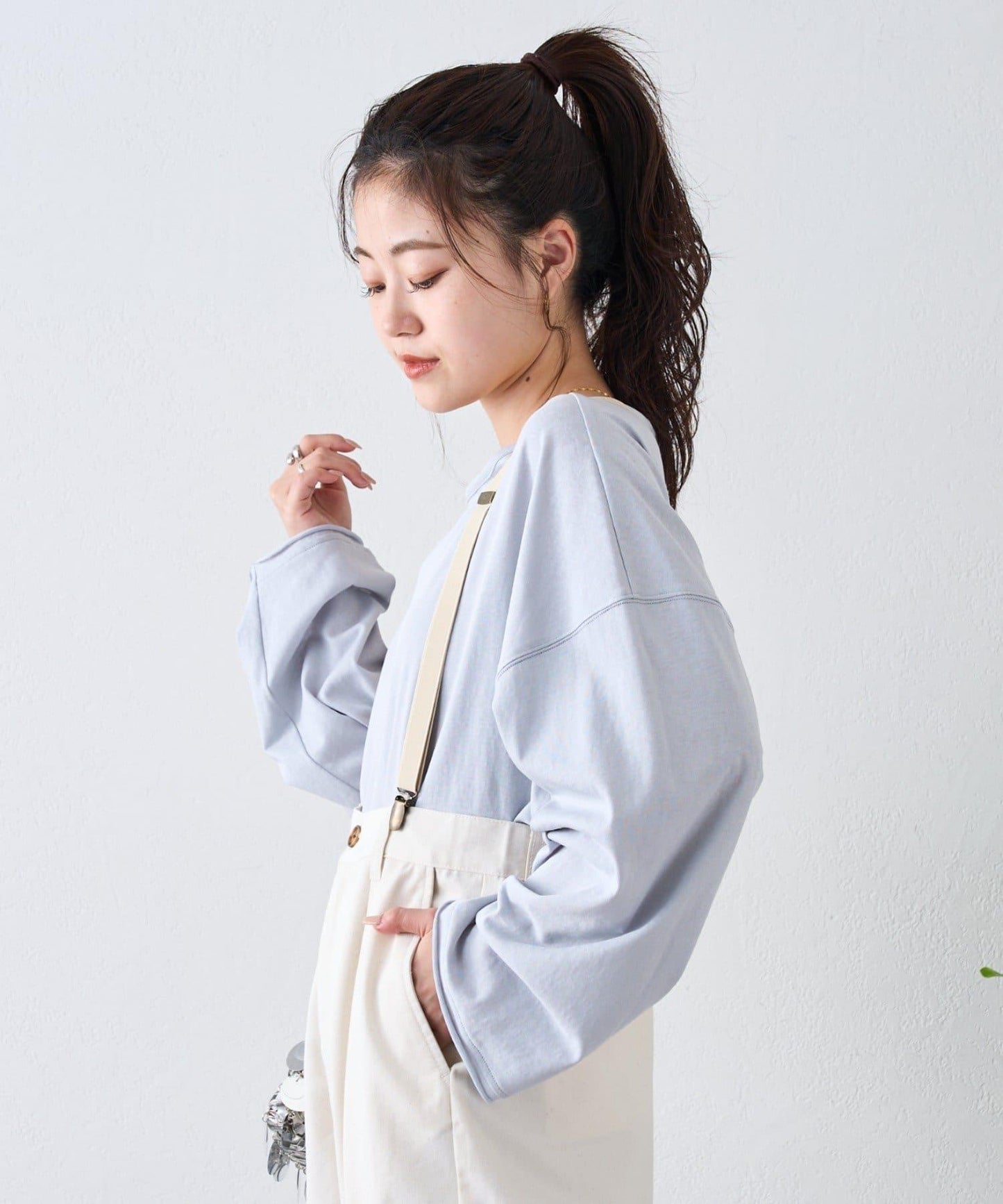 透視拼接一點刺繡oversize T 恤