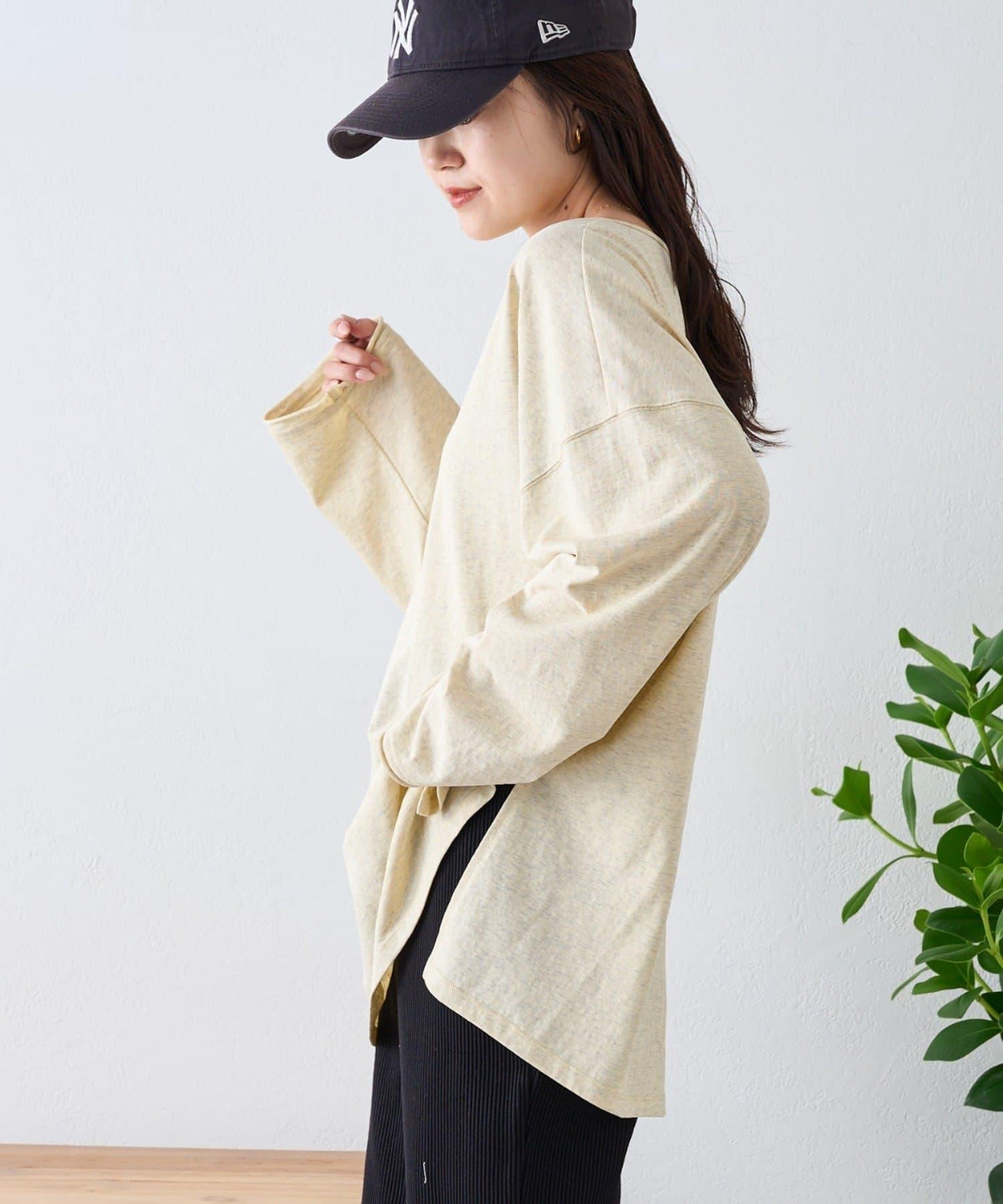 透視拼接一點刺繡oversize T 恤