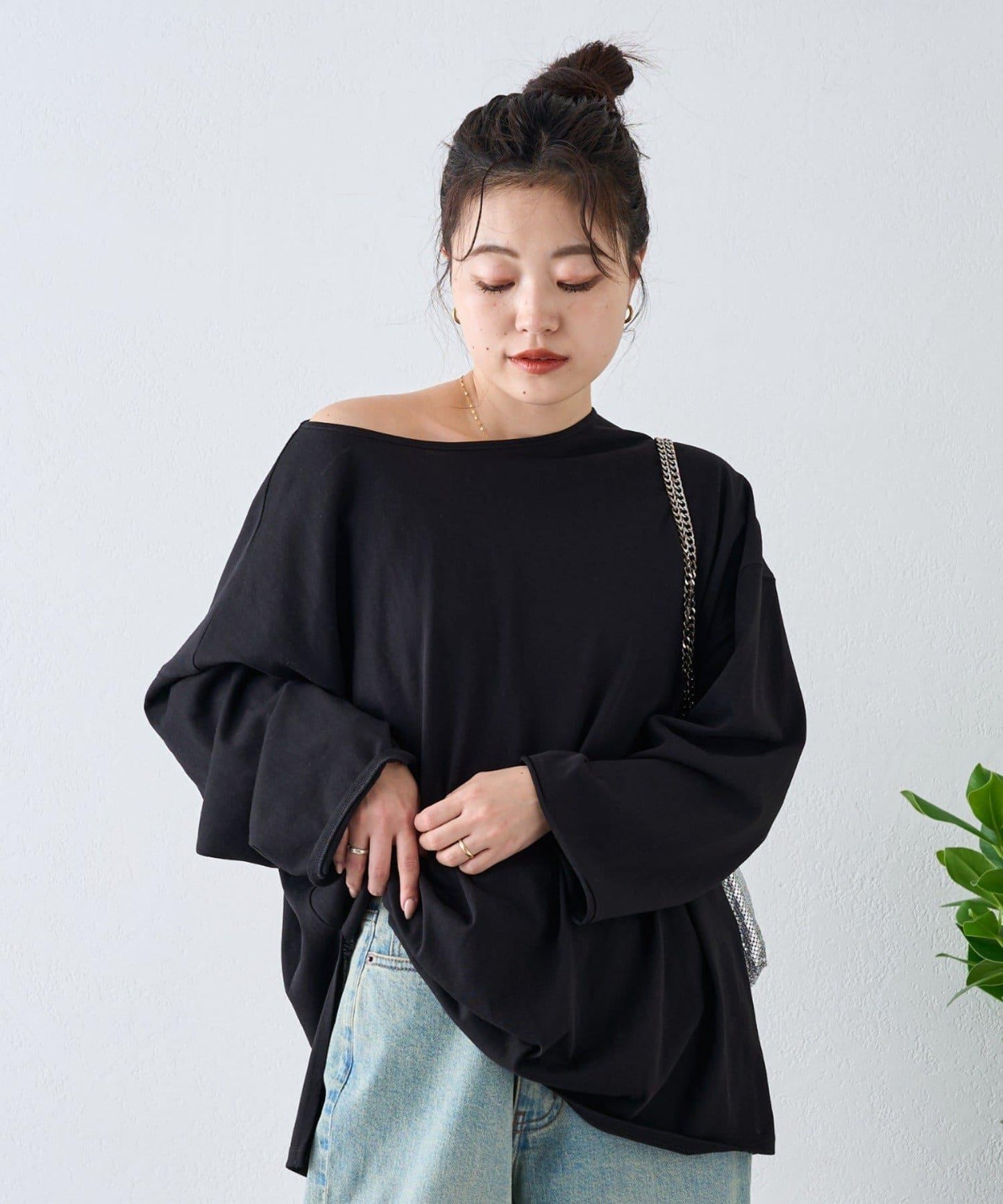 透視拼接一點刺繡oversize T 恤