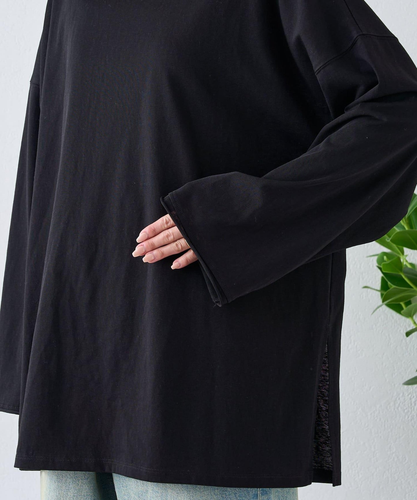 透視拼接一點刺繡oversize T 恤